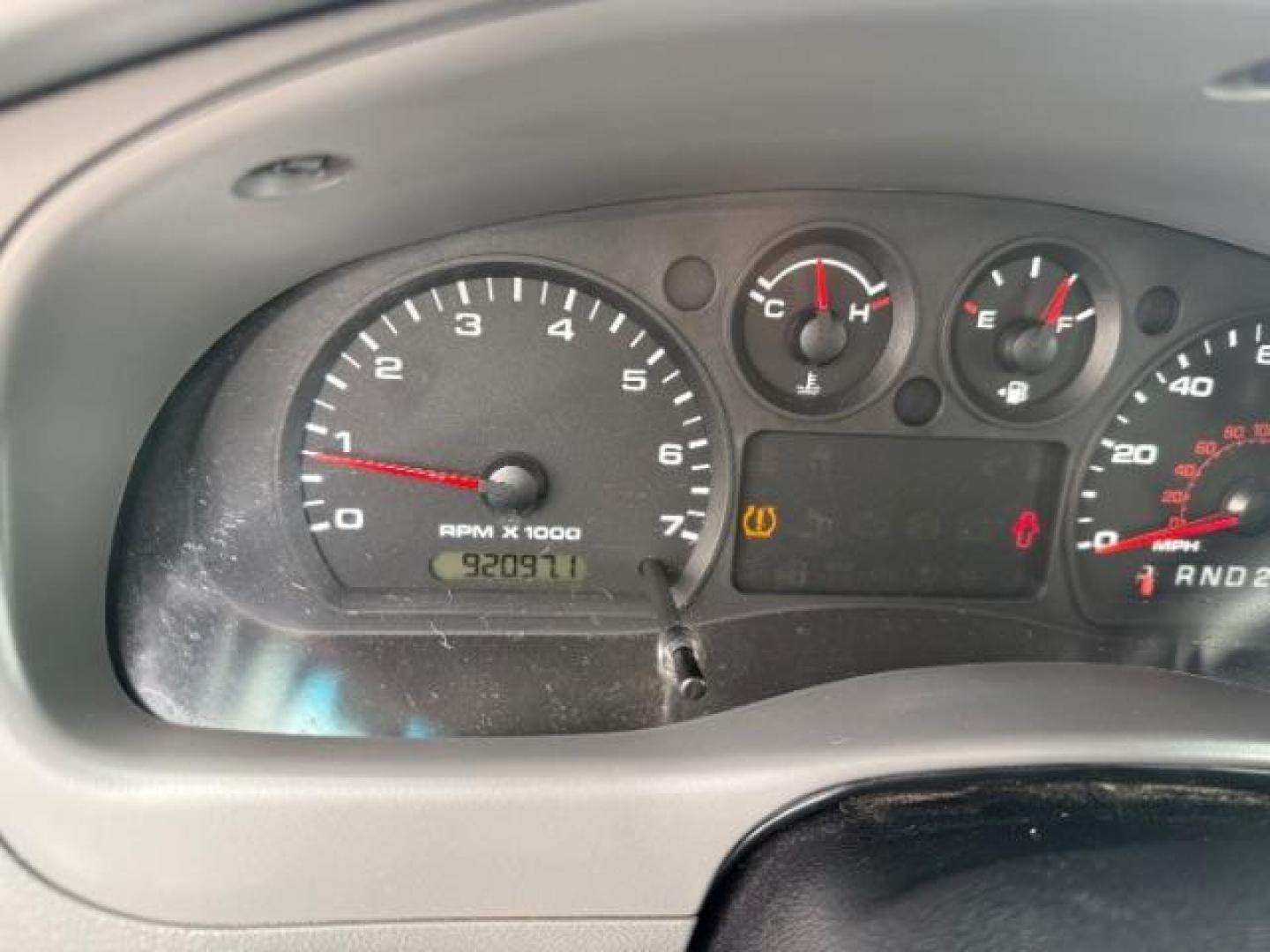 2011 GRAY /CLOTH FORD RANGER XLT (1FTLR4FE5BP) with an 4.0 engine, AUTO transmission, located at 1235 N Woodruff Ave., Idaho Falls, 83401, (208) 523-1053, 43.507172, -112.000488 - Photo#19