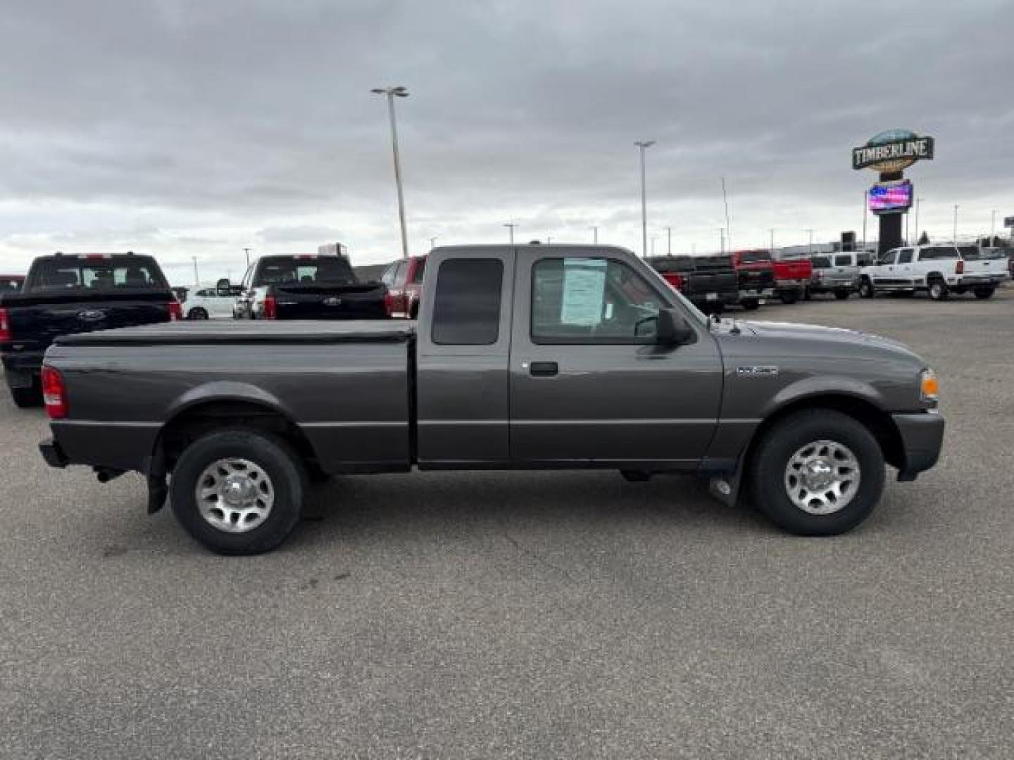 2011 GRAY /CLOTH FORD RANGER XLT (1FTLR4FE5BP) with an 4.0 engine, AUTO transmission, located at 1235 N Woodruff Ave., Idaho Falls, 83401, (208) 523-1053, 43.507172, -112.000488 - Photo#5