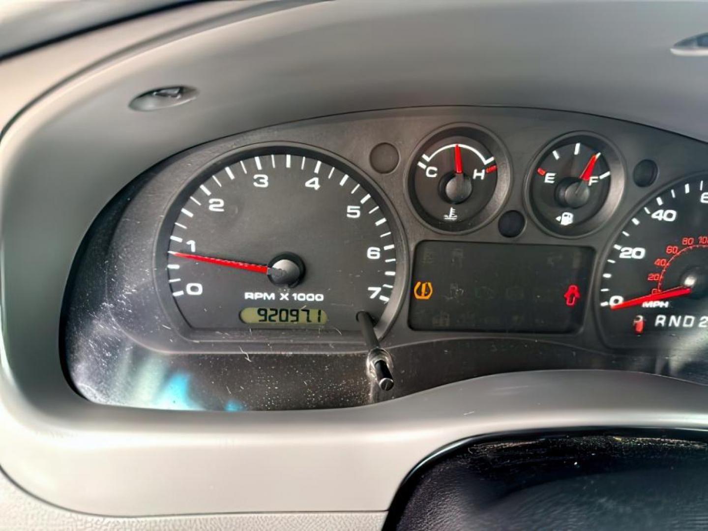2011 GRAY /CLOTH FORD RANGER XLT (1FTLR4FE5BP) with an 4.0 engine, AUTO transmission, located at 1235 N Woodruff Ave., Idaho Falls, 83401, (208) 523-1053, 43.507172, -112.000488 - Photo#19