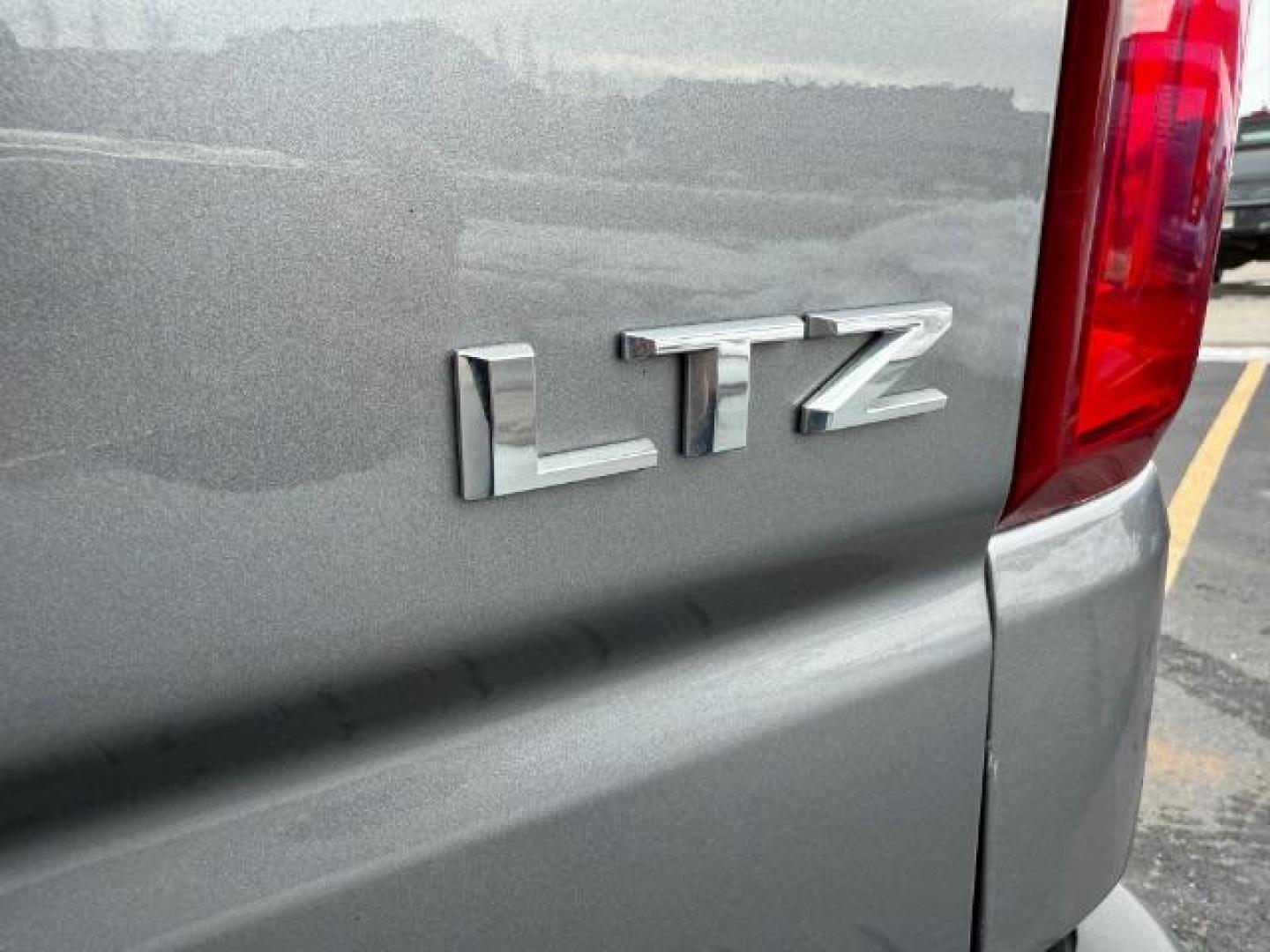 2021 Silver Ice Metallic /Jet Black, leather Chevrolet Silverado 1500 LTZ Crew Cab 4WD (1GCUYGED3MZ) with an 5.3L V8 OHV 16V engine, 6-Speed Automatic transmission, located at 1235 N Woodruff Ave., Idaho Falls, 83401, (208) 523-1053, 43.507172, -112.000488 - Photo#9