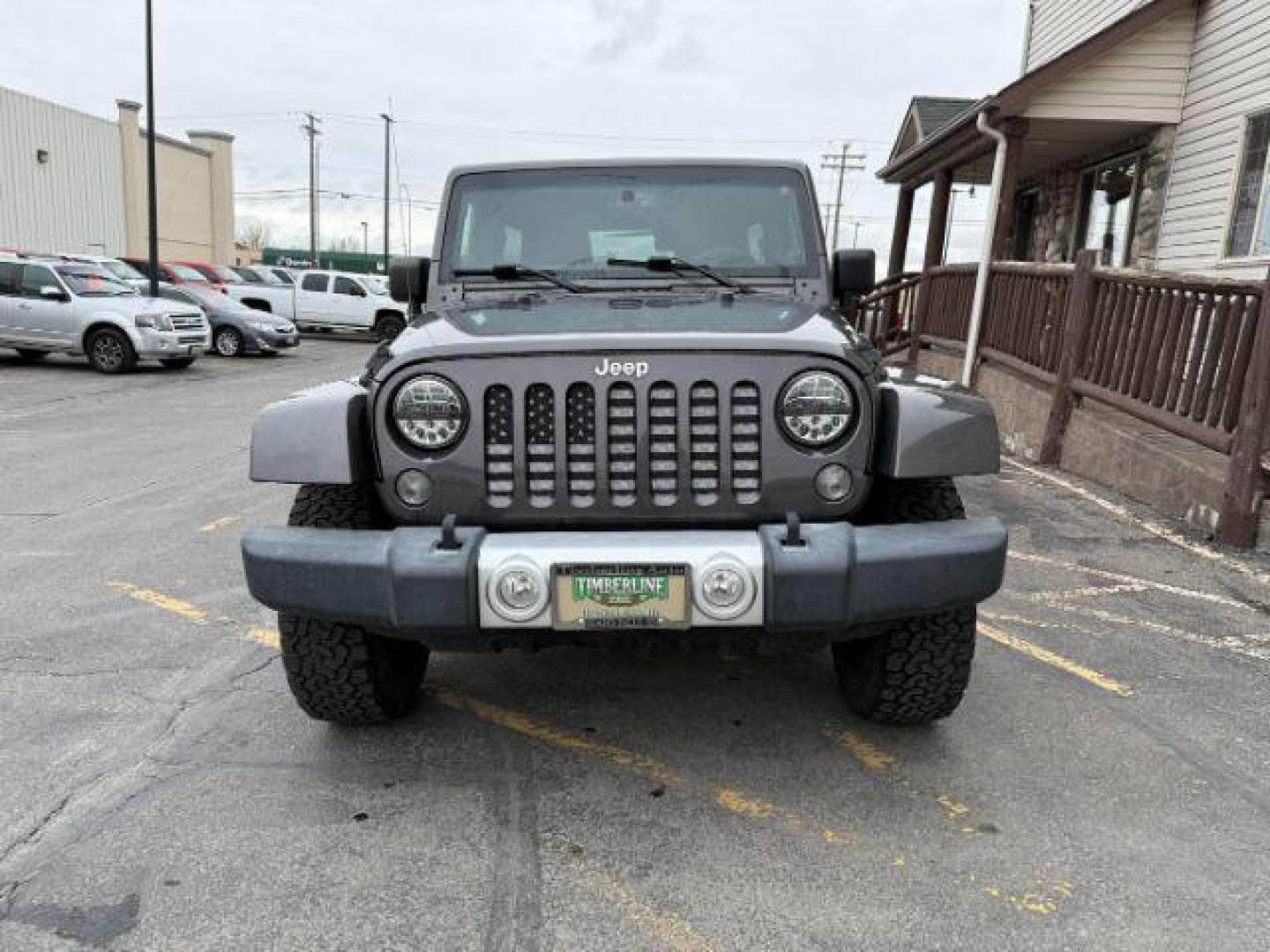 2014 GRAY /CLOTH JEEP WRANGLER UNLIMITED SAHARA (1C4BJWEGXEL) with an V6 engine, MANUAL transmission, located at 1235 N Woodruff Ave., Idaho Falls, 83401, (208) 523-1053, 43.507172, -112.000488 - At Timberline Auto, finding a great deal on your next vehicle is always easy! Our experienced sales staff's goal is to help find you the right vehicle at the right price! Our knowledgeable finance department has options for almost any credit score. We offer extended service contract options to prote - Photo#7