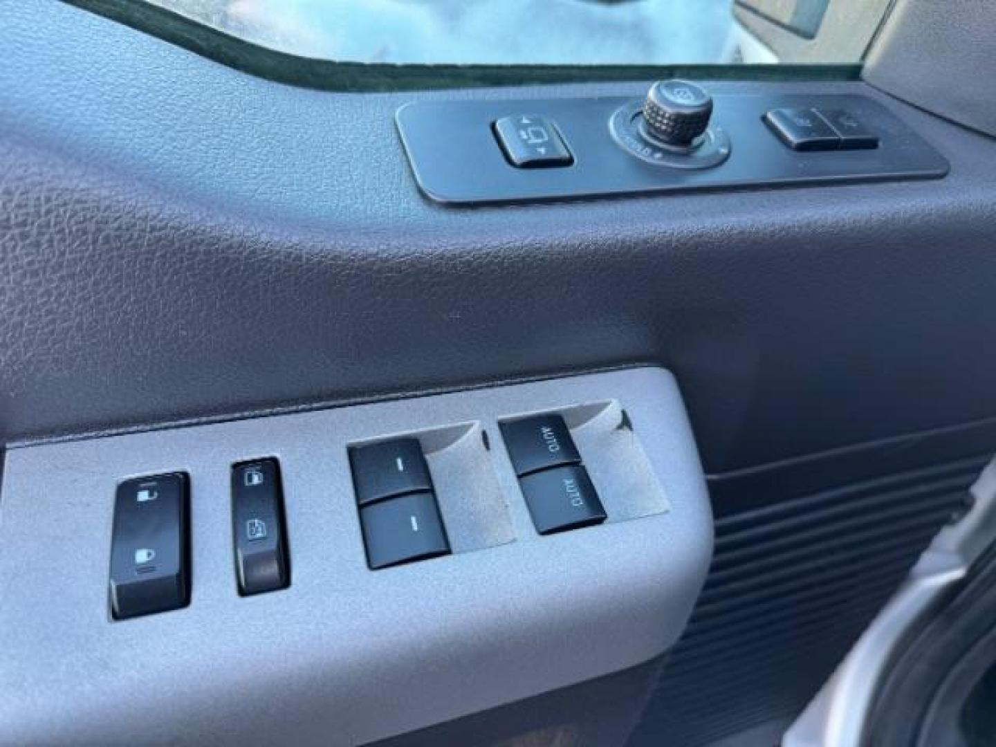 2015 Ingot Silver Metallic /BLACK FORD F350 LARIAT (1FT8W3B65FE) with an 6.2 engine, AUTOMATIC transmission, located at 1235 N Woodruff Ave., Idaho Falls, 83401, (208) 523-1053, 43.507172, -112.000488 - At Timberline Auto, finding a great deal on your next vehicle is always easy! Our experienced sales staff's goal is to help find you the right vehicle at the right price! Our knowledgeable finance department has options for almost any credit score. We offer extended service contract options to prote - Photo#12