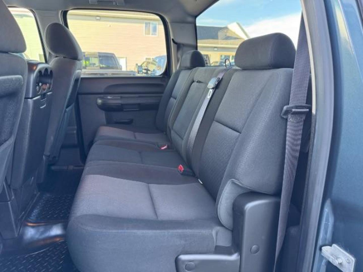 2013 Blue Granite Metallic /BLACK CHEVY 2500 LT (1GC1KXCGXDF) with an 6.0 engine, AUTOMATIC transmission, located at 1235 N Woodruff Ave., Idaho Falls, 83401, (208) 523-1053, 43.507172, -112.000488 - At Timberline Auto, finding a great deal on your next vehicle is always easy! Our experienced sales staff's goal is to help find you the right vehicle at the right price! Our knowledgeable finance department has options for almost any credit score. We offer extended service contract options to prote - Photo#15