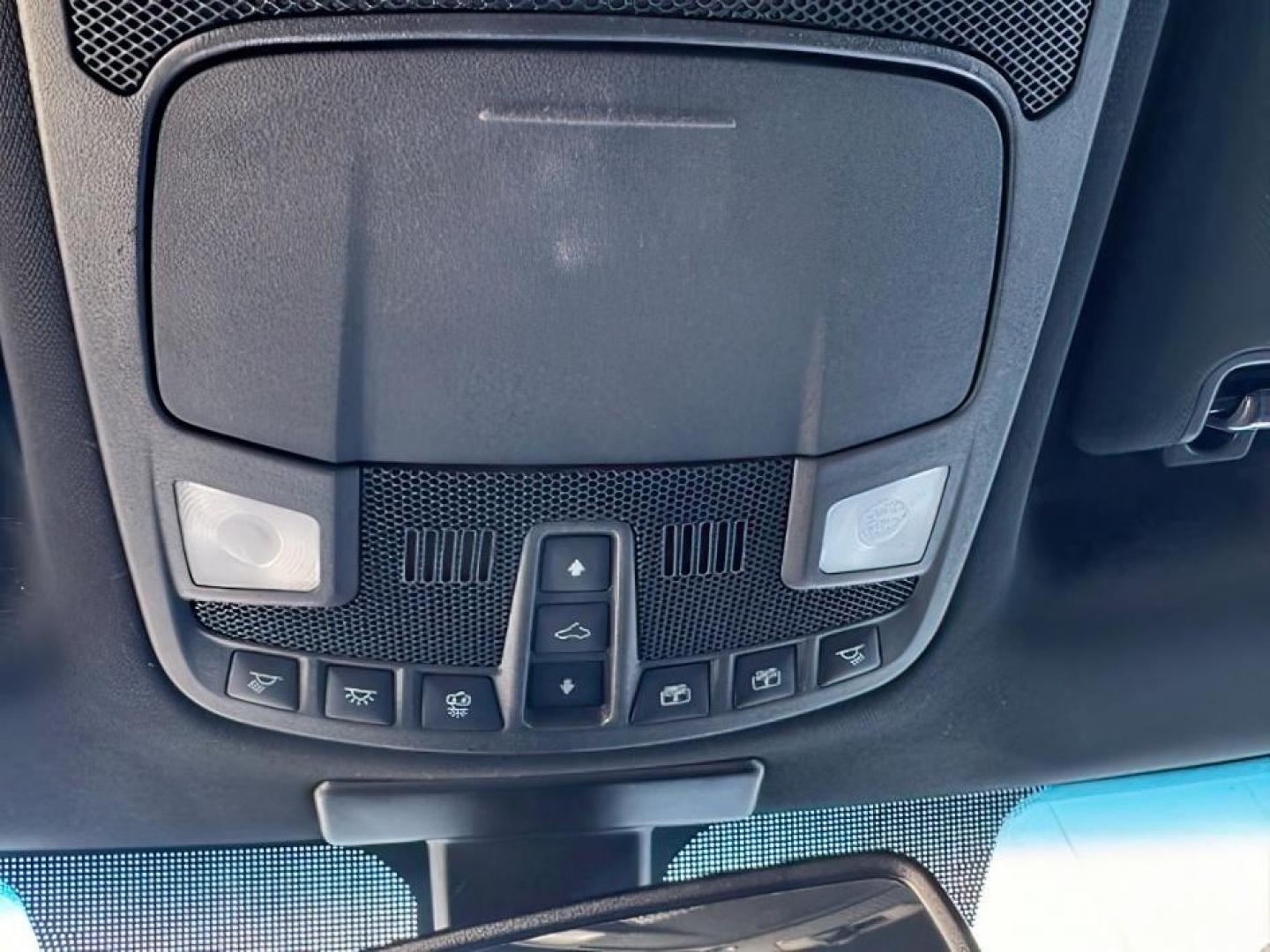 2017 Shadow Black /BLACK FORD F150 LARIAT (1FTEW1EG5HK) with an 5L V-8 DOHC engine, AUTOMATIC transmission, located at 1235 N Woodruff Ave., Idaho Falls, 83401, (208) 523-1053, 43.507172, -112.000488 - At Timberline Auto, finding a great deal on your next vehicle is always easy! Our experienced sales staff's goal is to help find you the right vehicle at the right price! Our knowledgeable finance department has options for almost any credit score. We offer extended service contract options to prote - Photo#19