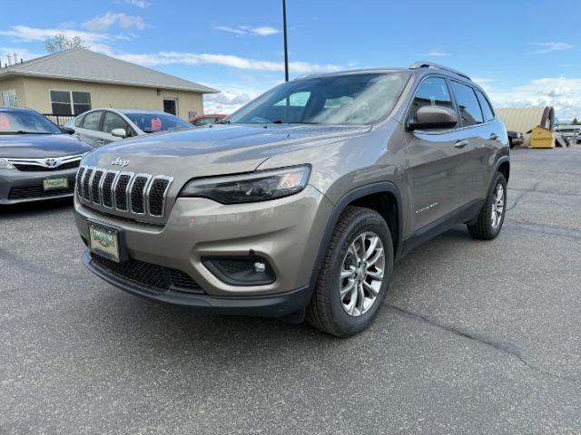photo of 2019 JEEP CHEROKEE LATITUDE