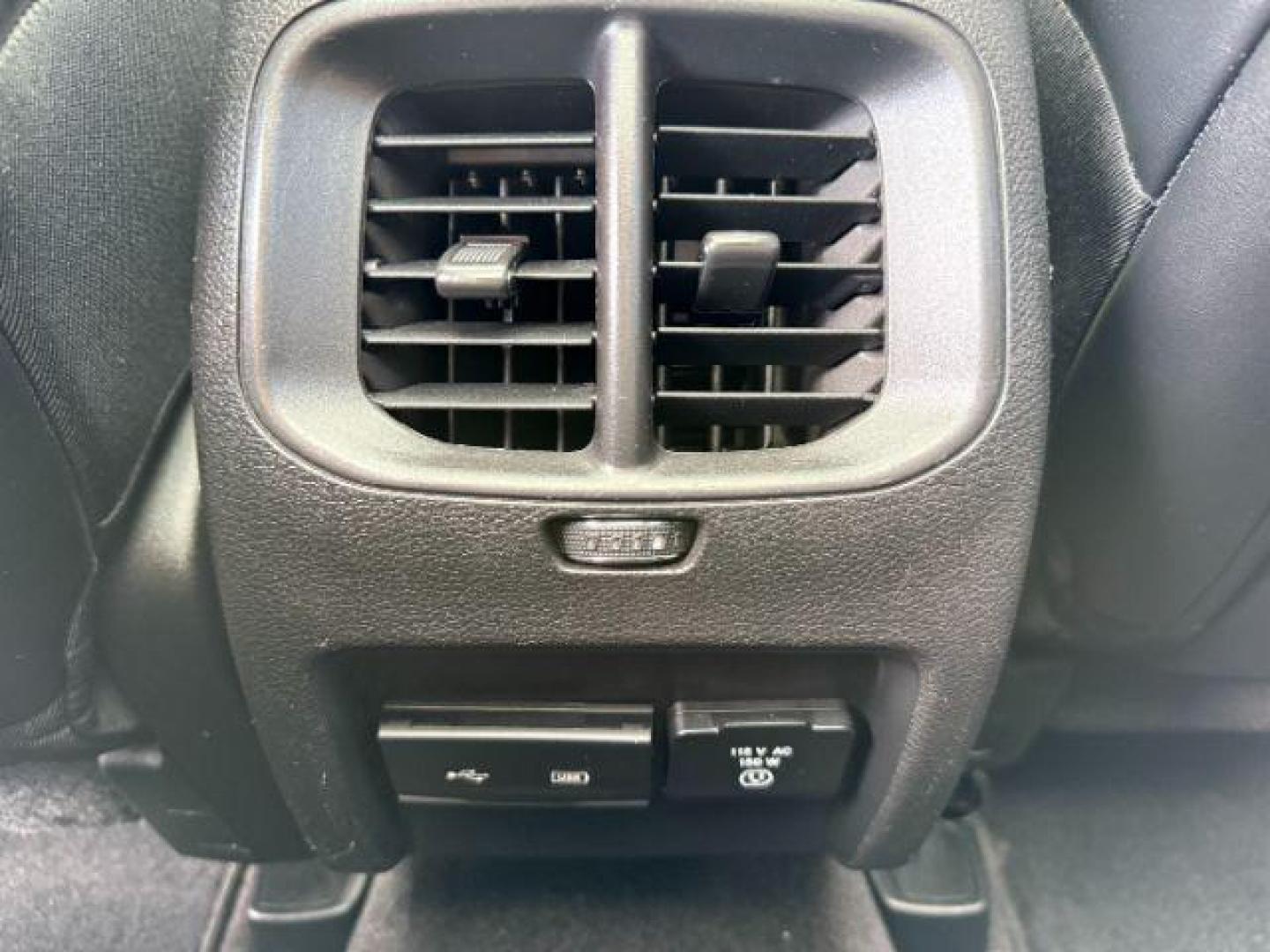 2019 SILVER /BLACK JEEP CHEROKEE LATITUDE (1C4PJMLXXKD) with an 3.2 engine, AUTOMATIC transmission, located at 1235 N Woodruff Ave., Idaho Falls, 83401, (208) 523-1053, 43.507172, -112.000488 - At Timberline Auto, finding a great deal on your next vehicle is always easy! Our experienced sales staff's goal is to help find you the right vehicle at the right price! Our knowledgeable finance department has options for almost any credit score. We offer extended service contract options to prote - Photo#22