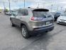 2019 SILVER /BLACK JEEP CHEROKEE LATITUDE (1C4PJMLXXKD) with an 3.2 engine, AUTOMATIC transmission, located at 1235 N Woodruff Ave., Idaho Falls, 83401, (208) 523-1053, 43.507172, -112.000488 - At Timberline Auto, finding a great deal on your next vehicle is always easy! Our experienced sales staff's goal is to help find you the right vehicle at the right price! Our knowledgeable finance department has options for almost any credit score. We offer extended service contract options to prote - Photo#2