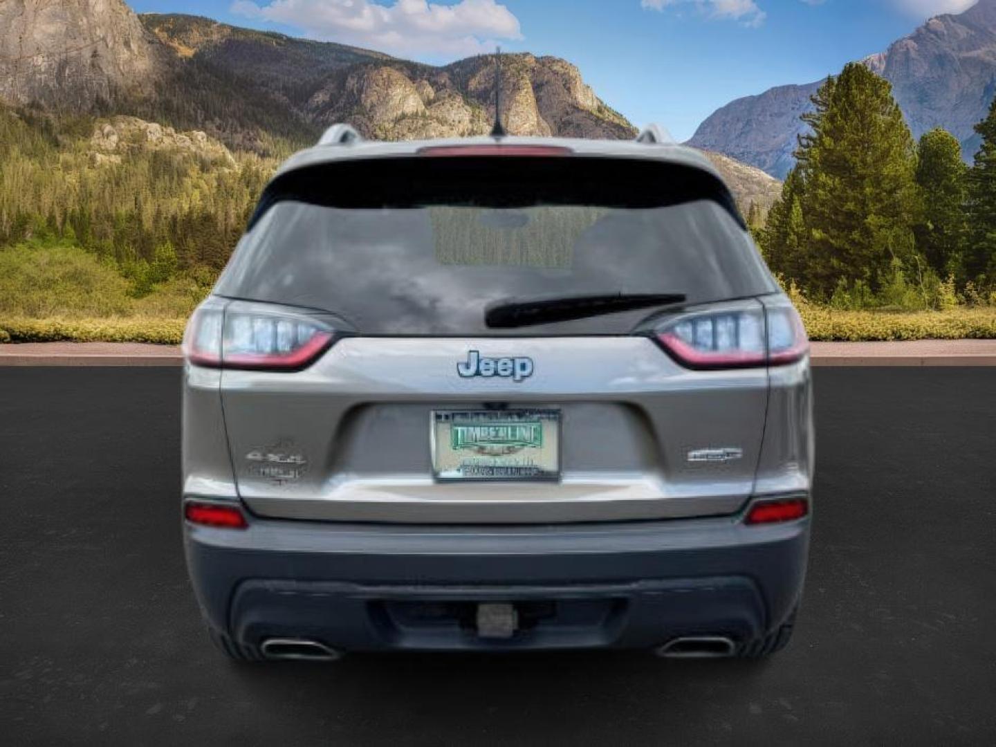 2019 SILVER /BLACK Jeep CHEROKEE (1C4PJMLXXKD) with an 32 engine, Automatic transmission, located at 1175 N Woodruff Ave, Idaho Falls, ID, 83401, 43.506901, -111.999657 - At Timberline Auto, finding a great deal on your next vehicle is always easy! Our experienced sales staff's goal is to help find you the right vehicle at the right price! Our knowledgeable finance department has options for almost any credit score. We offer extended service contract options to prote - Photo#3
