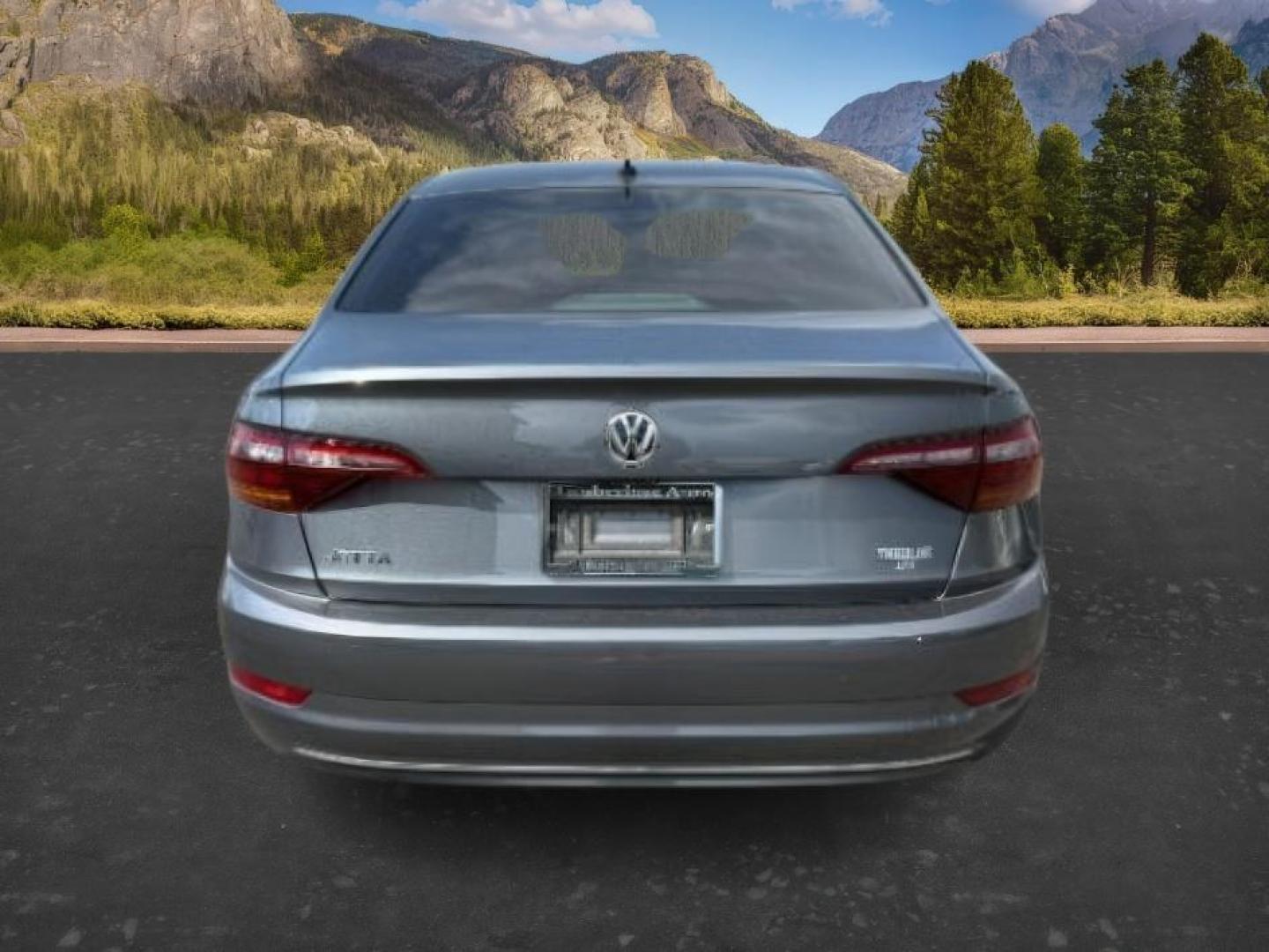 2019 Platinum Gray Metallic /Titan Black Volkswagen Jetta (3VWN57BU8KM) with an 14L I-4 gasoline direct injection engine, located at 1175 N Woodruff Ave, Idaho Falls, ID, 83401, 43.506901, -111.999657 - At Timberline Auto, finding a great deal on your next vehicle is always easy! Our experienced sales staff's goal is to help find you the right vehicle at the right price! Our knowledgeable finance department has options for almost any credit score. We offer extended service contract options to prote - Photo#3