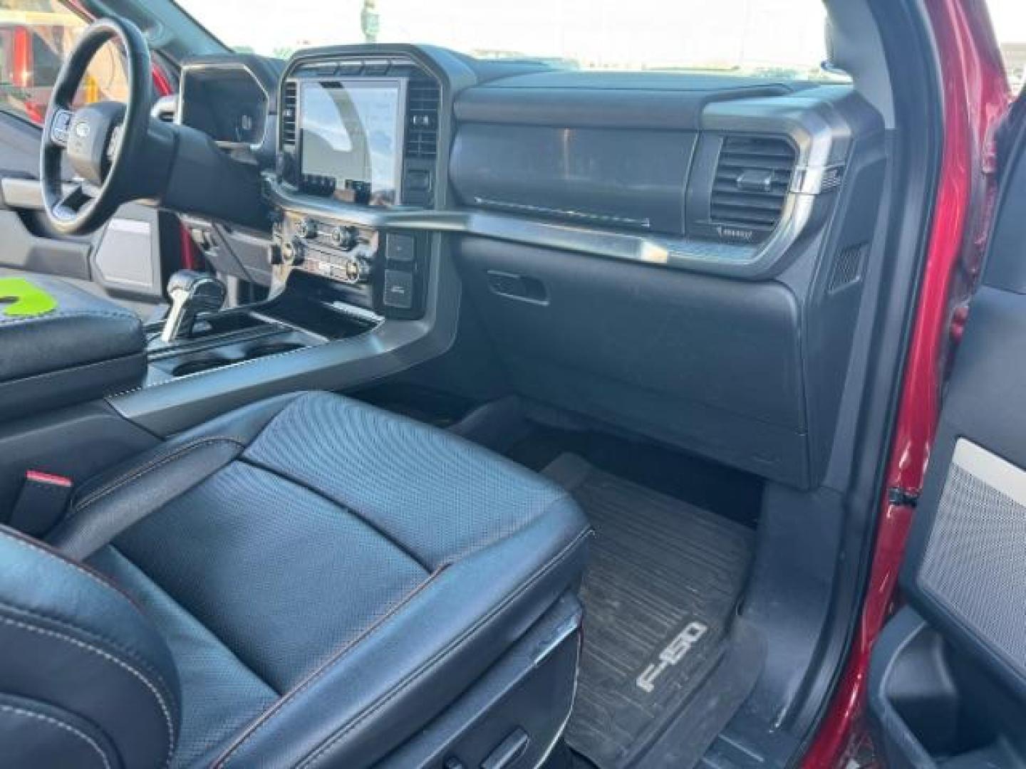 2021 RED /Black FORD F150 LARIAT (1FTFW1E8XMK) with an 5L V-8 port/direct injection engine, AUTOMATIC transmission, located at 1235 N Woodruff Ave., Idaho Falls, 83401, (208) 523-1053, 43.507172, -112.000488 - At Timberline Auto, finding a great deal on your next vehicle is always easy! Our experienced sales staff's goal is to help find you the right vehicle at the right price! Our knowledgeable finance department has options for almost any credit score. We offer extended service contract options to prote - Photo#11