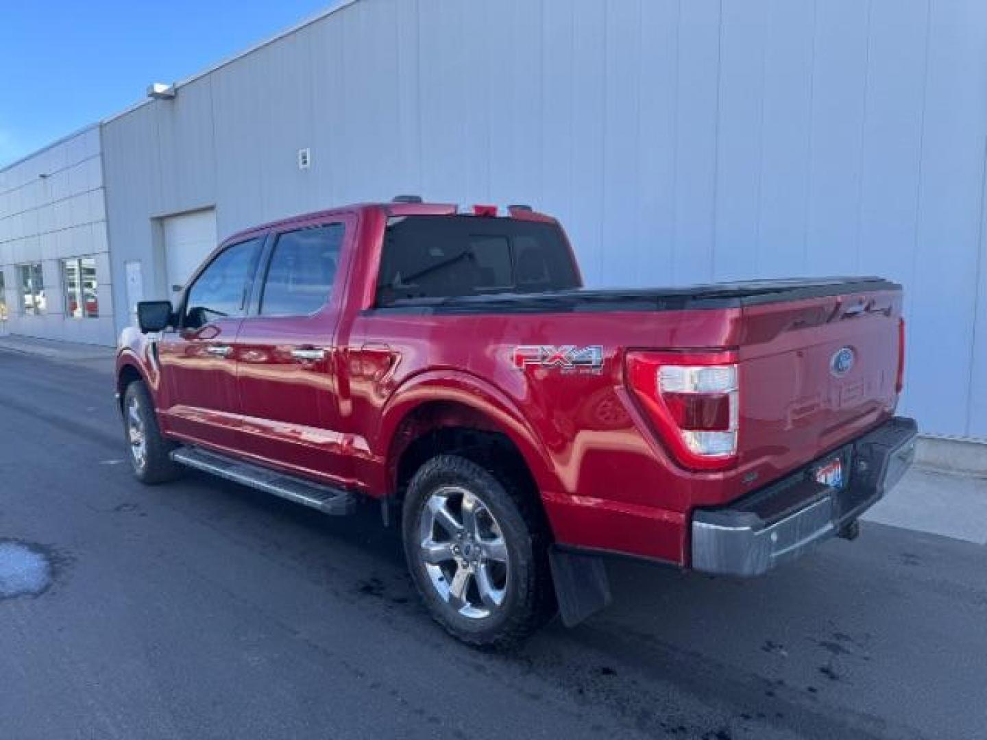 2021 RED /Black FORD F150 LARIAT (1FTFW1E8XMK) with an 5L V-8 port/direct injection engine, AUTOMATIC transmission, located at 1235 N Woodruff Ave., Idaho Falls, 83401, (208) 523-1053, 43.507172, -112.000488 - At Timberline Auto, finding a great deal on your next vehicle is always easy! Our experienced sales staff's goal is to help find you the right vehicle at the right price! Our knowledgeable finance department has options for almost any credit score. We offer extended service contract options to prote - Photo#2