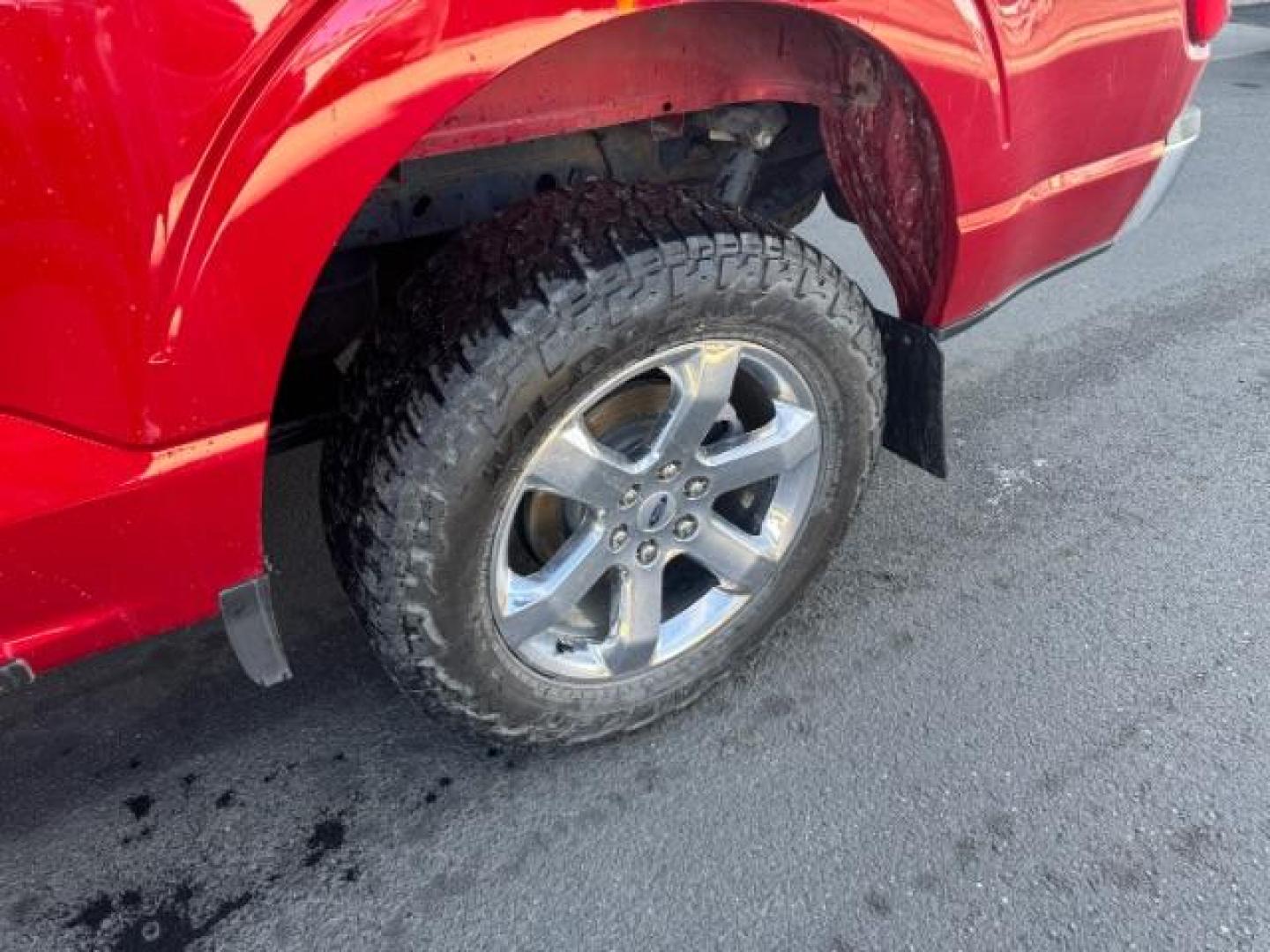 2021 RED /Black FORD F150 LARIAT (1FTFW1E8XMK) with an 5L V-8 port/direct injection engine, AUTOMATIC transmission, located at 1235 N Woodruff Ave., Idaho Falls, 83401, (208) 523-1053, 43.507172, -112.000488 - At Timberline Auto, finding a great deal on your next vehicle is always easy! Our experienced sales staff's goal is to help find you the right vehicle at the right price! Our knowledgeable finance department has options for almost any credit score. We offer extended service contract options to prote - Photo#7