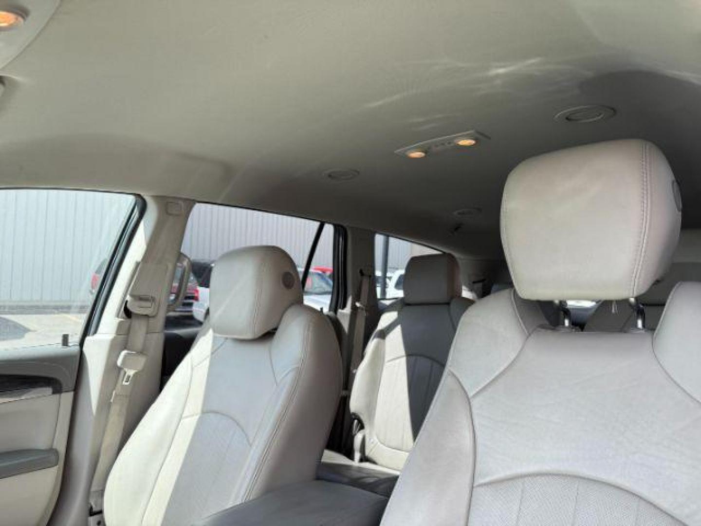 2017 Sparkling Silver Metallic /Light Titanium w/Dark Titanium Accents BUICK ENCLAVE Leather (5GAKVBKD7HJ) with an 3.6L V-6 gasoline direct injection engine, AUTOMATIC transmission, located at 1235 N Woodruff Ave., Idaho Falls, 83401, (208) 523-1053, 43.507172, -112.000488 - At Timberline Auto, finding a great deal on your next vehicle is always easy! Our experienced sales staff's goal is to help find you the right vehicle at the right price! Our knowledgeable finance department has options for almost any credit score. We offer extended service contract options to prote - Photo#15
