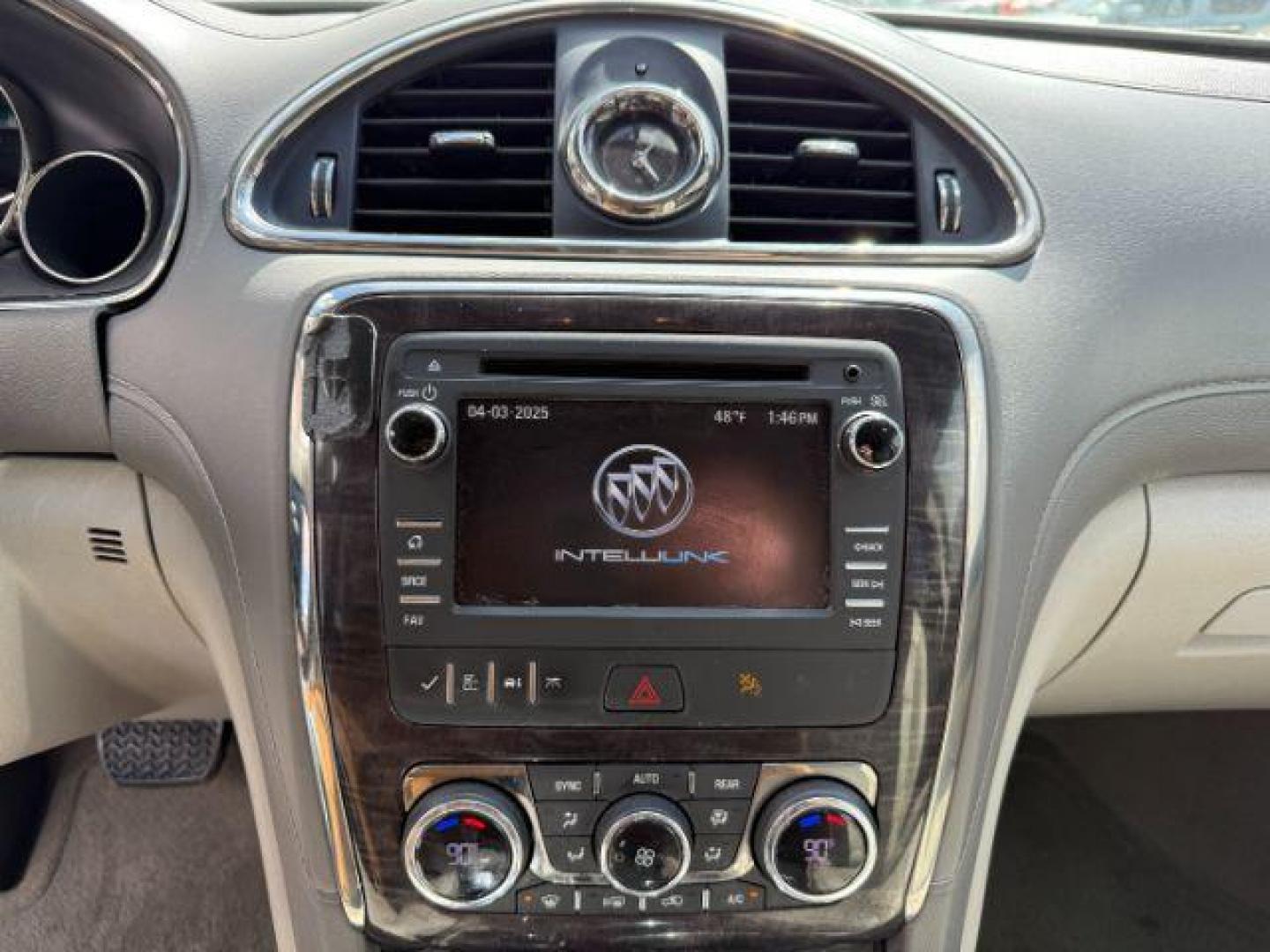 2017 Sparkling Silver Metallic /Light Titanium w/Dark Titanium Accents BUICK ENCLAVE Leather (5GAKVBKD7HJ) with an 3.6L V-6 gasoline direct injection engine, AUTOMATIC transmission, located at 1235 N Woodruff Ave., Idaho Falls, 83401, (208) 523-1053, 43.507172, -112.000488 - At Timberline Auto, finding a great deal on your next vehicle is always easy! Our experienced sales staff's goal is to help find you the right vehicle at the right price! Our knowledgeable finance department has options for almost any credit score. We offer extended service contract options to prote - Photo#12