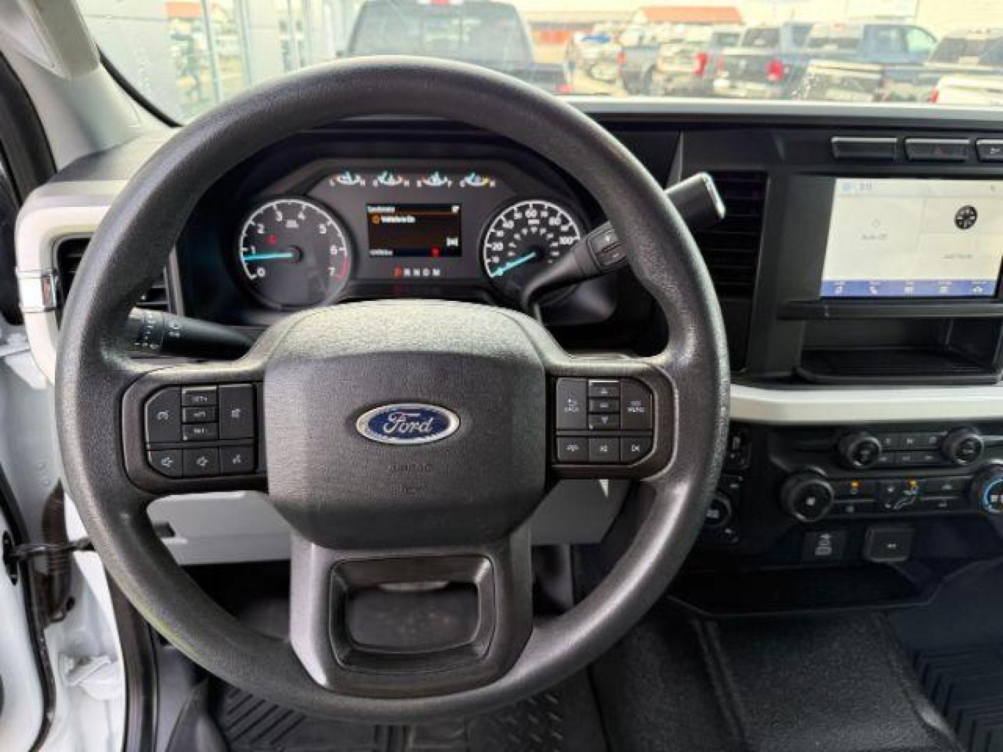 2023 Oxford White /Medium Dark Slate FORD F350 XLT (1FT8W3BN9PE) with an 7.3L V-8 DEVCT variable valve control engine, AUTOMATIC transmission, located at 1235 N Woodruff Ave., Idaho Falls, 83401, (208) 523-1053, 43.507172, -112.000488 - At Timberline Auto, finding a great deal on your next vehicle is always easy! Our experienced sales staff's goal is to help find you the right vehicle at the right price! Our knowledgeable finance department has options for almost any credit score. We offer extended service contract options to prote - Photo#35