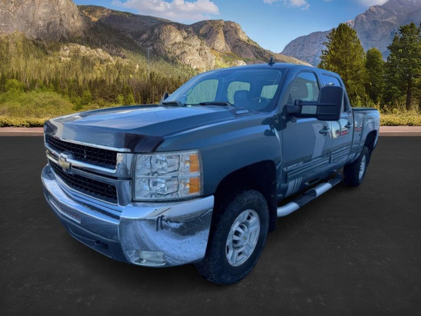 2009 BLUE /LEATHER CHEVY 2500 LTZ (1GCHK43619F) with an 6.6 engine, AUTOMATIC transmission, located at 1235 N Woodruff Ave., Idaho Falls, 83401, (208) 523-1053, 43.507172, -112.000488 - Photo#7