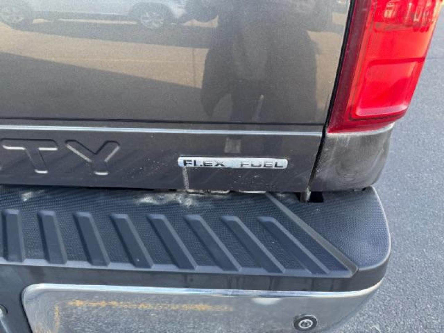 2021 Carbonized Gray Metallic /Medium Earth Gray FORD F250 XL (1FT7W2BT0ME) with an 6.7 engine, AUTOMATIC transmission, located at 1235 N Woodruff Ave., Idaho Falls, 83401, (208) 523-1053, 43.507172, -112.000488 - Photo#11
