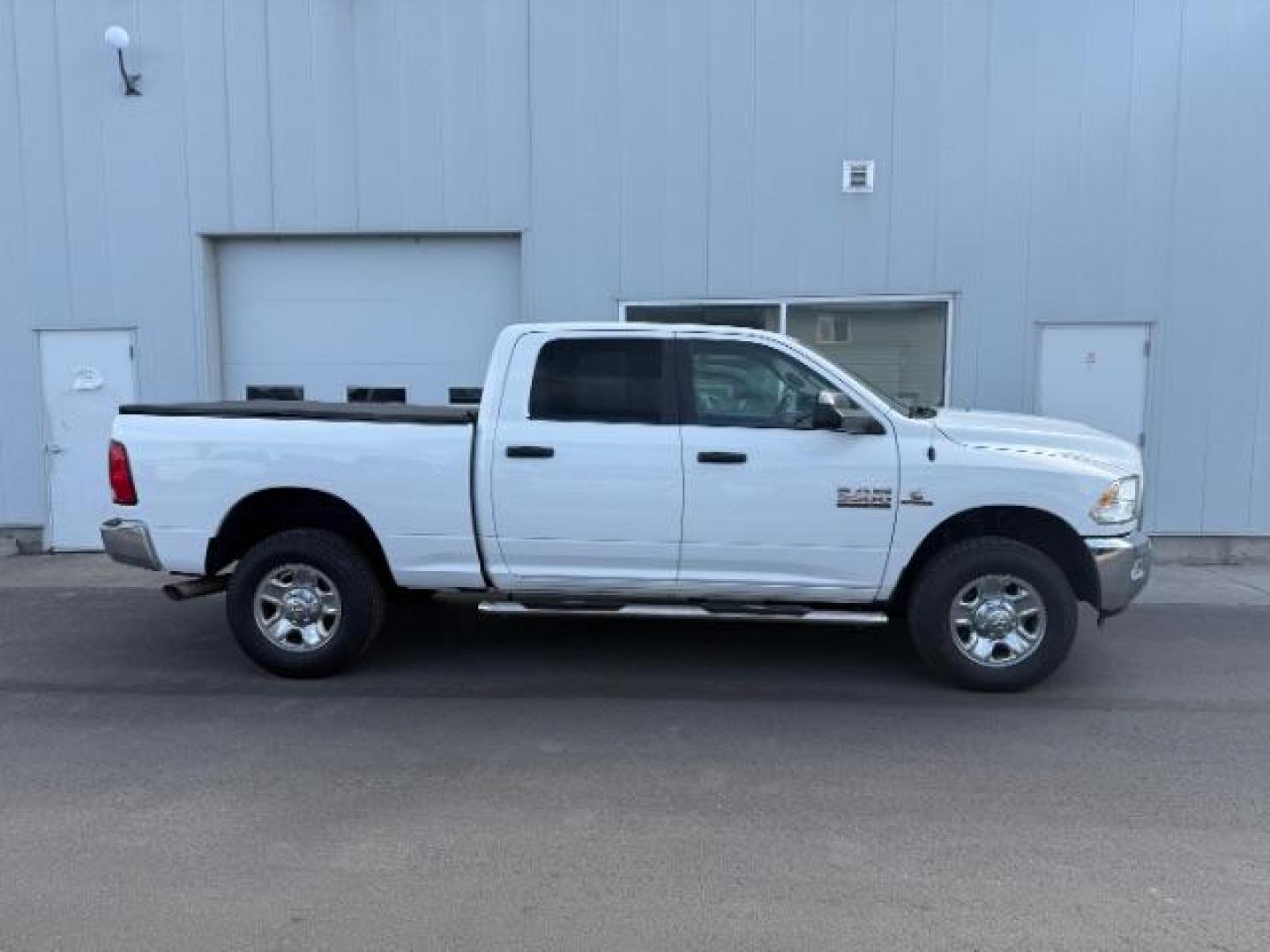 2015 WHITE /CLOTH RAM 3500 BIGHORN (3C63R3DL7FG) with an 6.7 engine, AUTOMATIC transmission, located at 1235 N Woodruff Ave., Idaho Falls, 83401, (208) 523-1053, 43.507172, -112.000488 - Photo#5