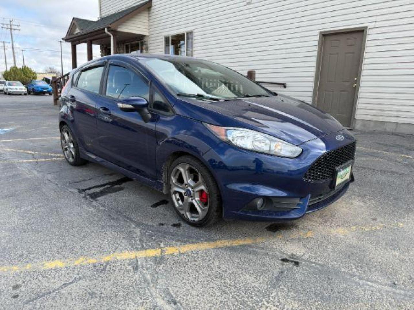 2016 Kona Blue Metallic /Charcoal Black FORD FIESTA ST (3FADP4GXXGM) with an EcoBoost 1.6L I-4 gasoline direct injection engine, MANUAL transmission, located at 1235 N Woodruff Ave., Idaho Falls, 83401, (208) 523-1053, 43.507172, -112.000488 - At Timberline Auto, finding a great deal on your next vehicle is always easy! Our experienced sales staff's goal is to help find you the right vehicle at the right price! Our knowledgeable finance department has options for almost any credit score. We offer extended service contract options to prote - Photo#5