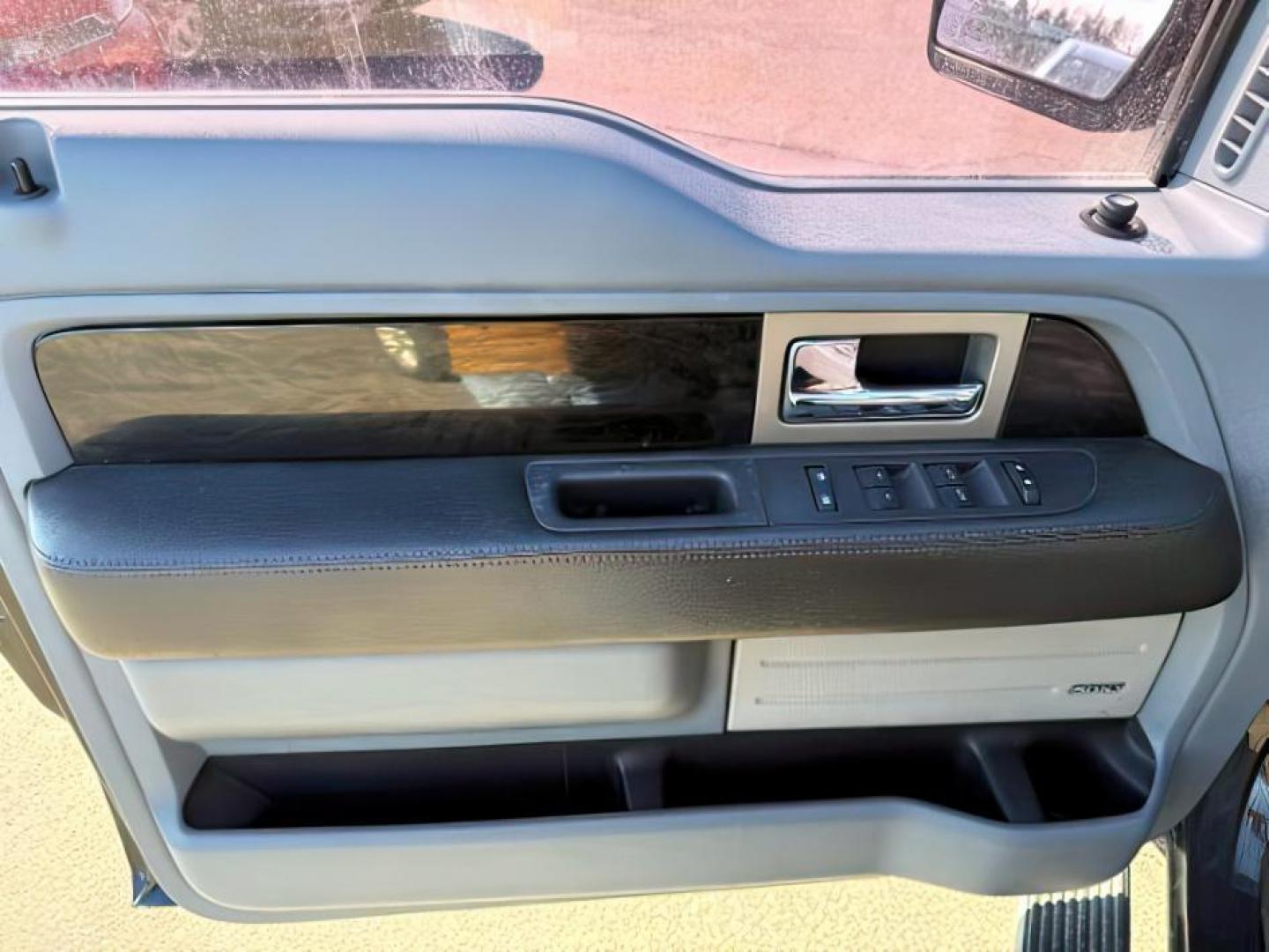 2012 BLACK /LEATHER FORD F150 PLATINUM (1FTFW1ET6CF) with an 3.5 ECOBOOST engine, AUTOMATIC transmission, located at 1235 N Woodruff Ave., Idaho Falls, 83401, (208) 523-1053, 43.507172, -112.000488 - At Timberline Auto, finding a great deal on your next vehicle is always easy! Our experienced sales staff's goal is to help find you the right vehicle at the right price! Our knowledgeable finance department has options for almost any credit score. We offer extended service contract options to prote - Photo#13