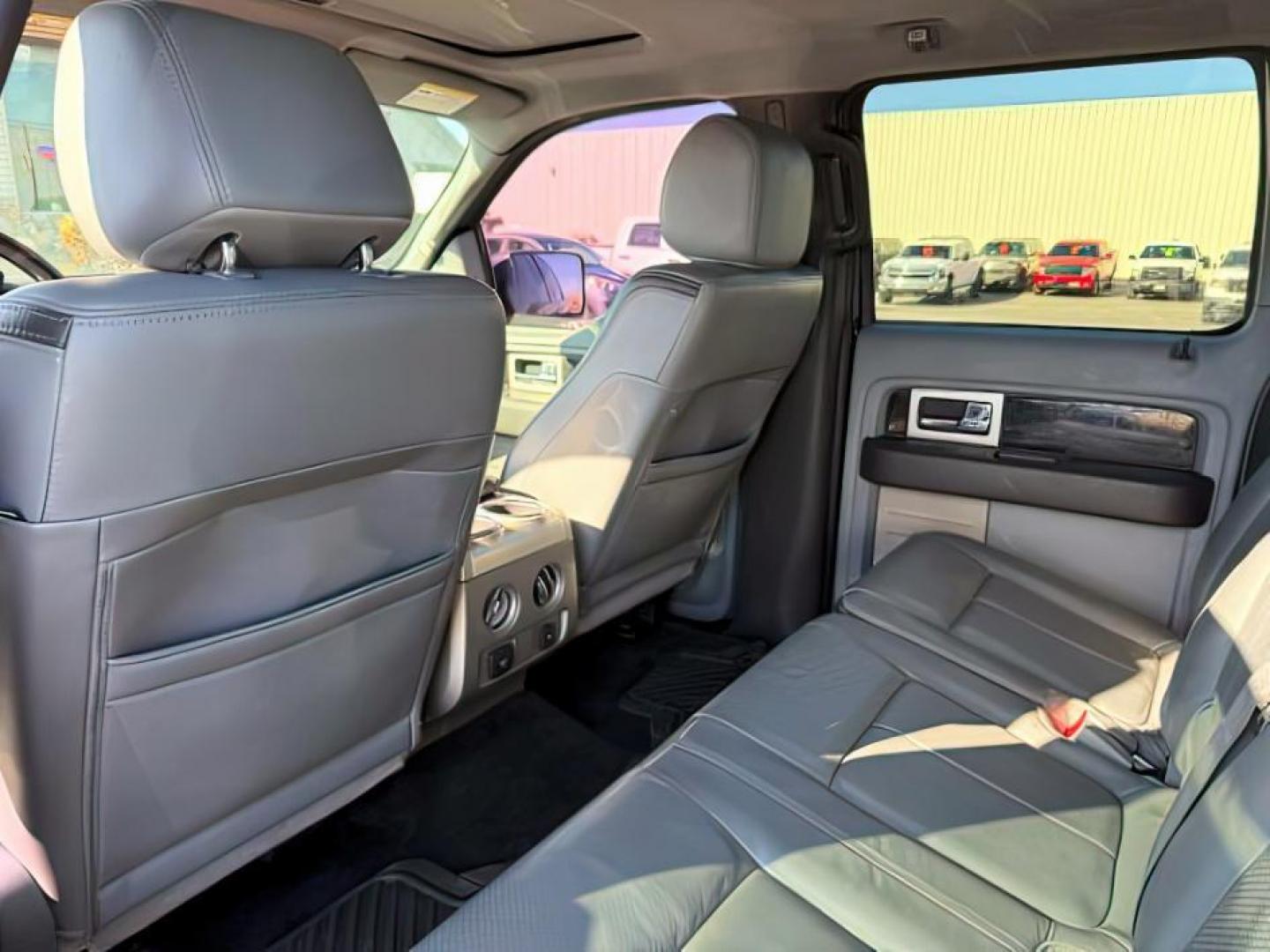 2012 BLACK /LEATHER FORD F150 PLATINUM (1FTFW1ET6CF) with an 3.5 ECOBOOST engine, AUTOMATIC transmission, located at 1235 N Woodruff Ave., Idaho Falls, 83401, (208) 523-1053, 43.507172, -112.000488 - At Timberline Auto, finding a great deal on your next vehicle is always easy! Our experienced sales staff's goal is to help find you the right vehicle at the right price! Our knowledgeable finance department has options for almost any credit score. We offer extended service contract options to prote - Photo#16