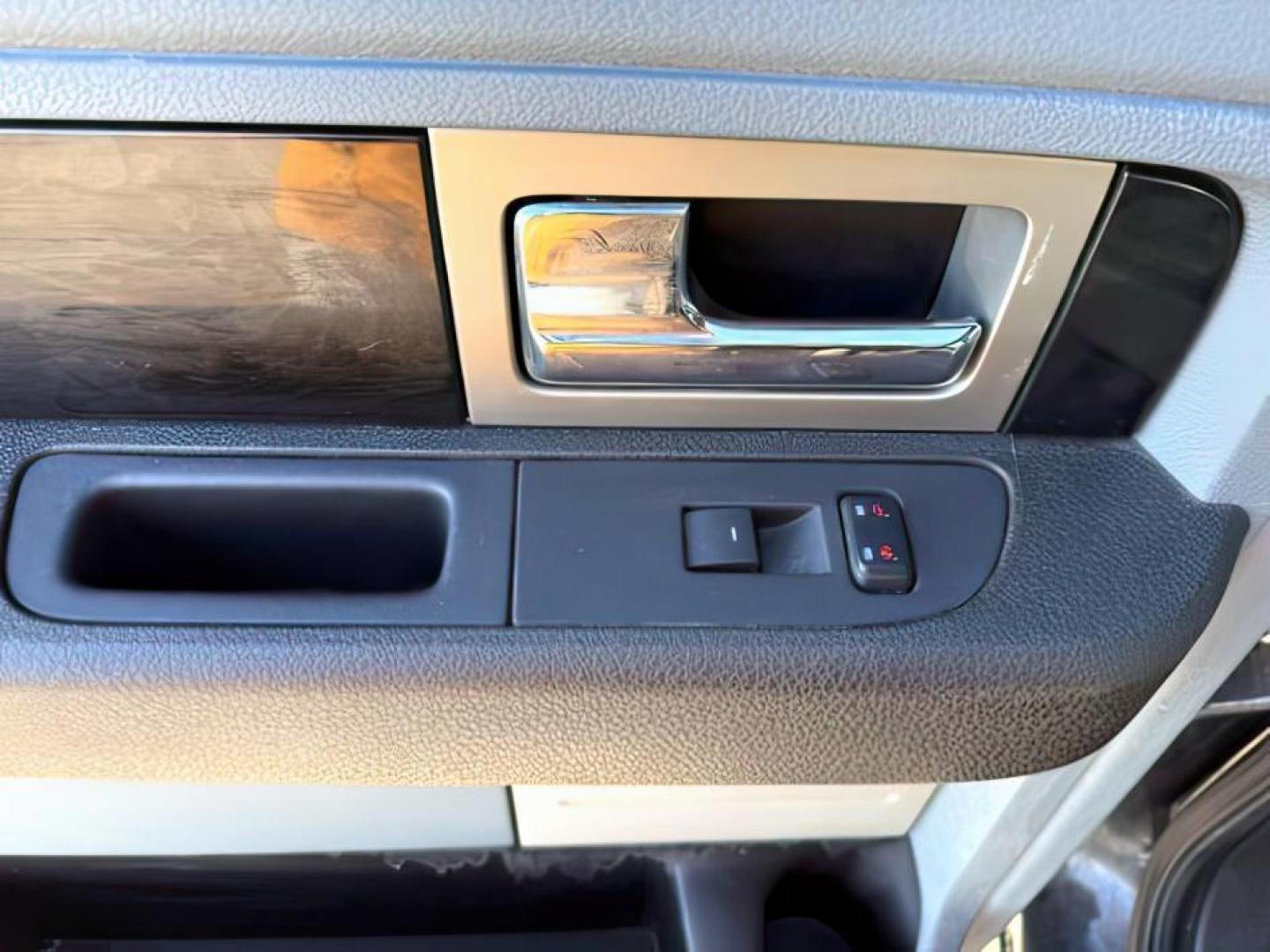 2012 BLACK /LEATHER FORD F150 PLATINUM (1FTFW1ET6CF) with an 3.5 ECOBOOST engine, AUTOMATIC transmission, located at 1235 N Woodruff Ave., Idaho Falls, 83401, (208) 523-1053, 43.507172, -112.000488 - At Timberline Auto, finding a great deal on your next vehicle is always easy! Our experienced sales staff's goal is to help find you the right vehicle at the right price! Our knowledgeable finance department has options for almost any credit score. We offer extended service contract options to prote - Photo#17