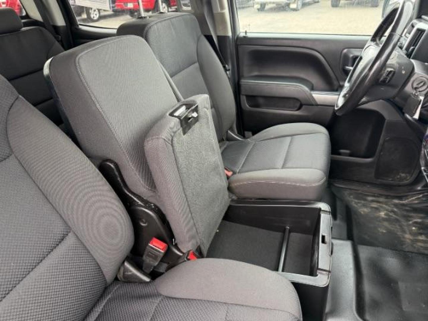 2019 Silver Ice Metallic /Jet Black Chevrolet Silverado 2500HD LT | LT (1GC1KSEY3KF) with an Duramax 6.6L V-8 diesel direct injection engine, AUTOMATIC transmission, located at 1235 N Woodruff Ave., Idaho Falls, 83401, (208) 523-1053, 43.507172, -112.000488 - Photo#20