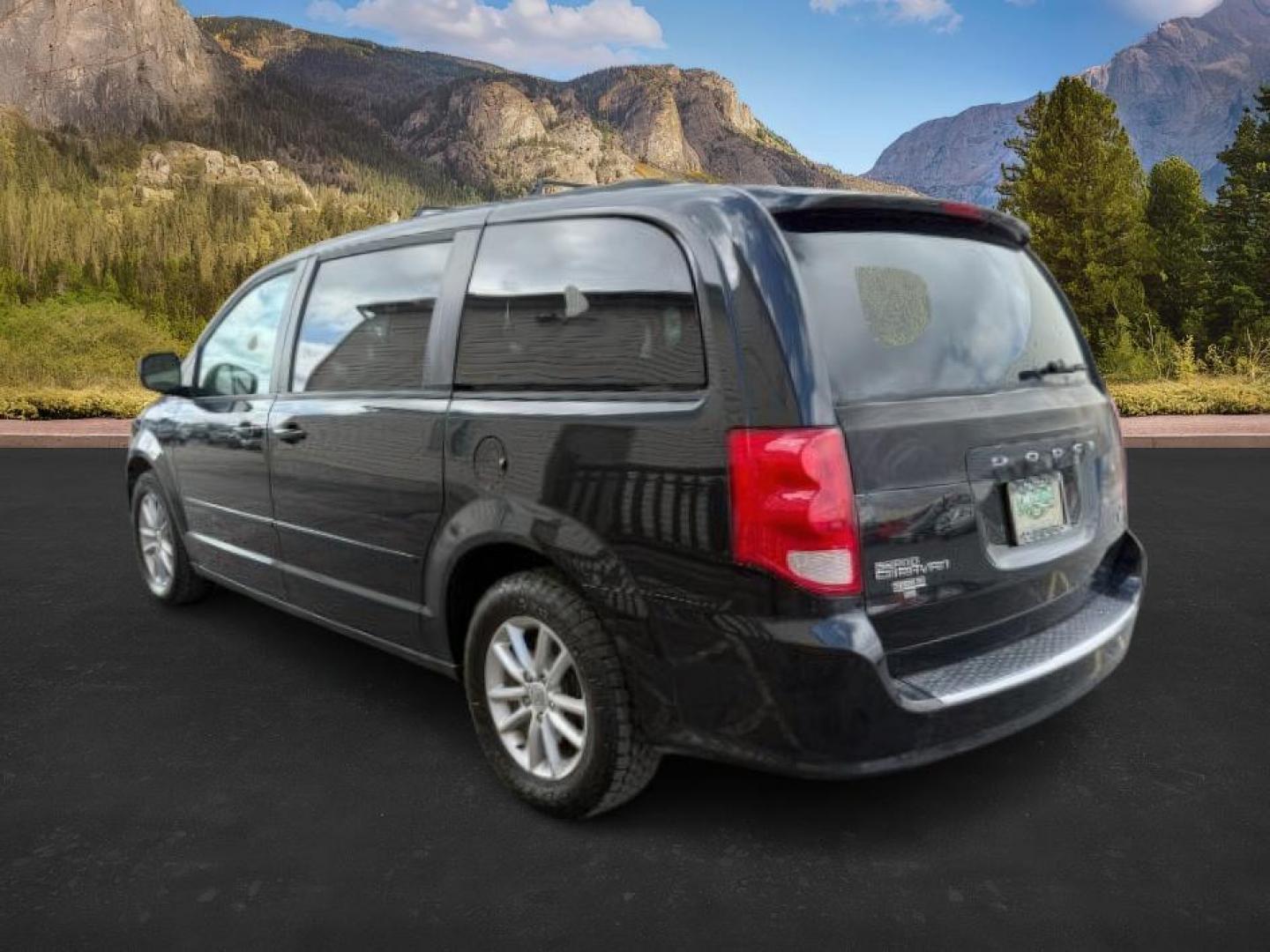 2014 GRAY /Black Dodge Grand Caravan SXT (2C4RDGCG5ER) with an 3.6L V-6 DOHC engine, AUTOMATIC transmission, located at 1235 N Woodruff Ave., Idaho Falls, 83401, (208) 523-1053, 43.507172, -112.000488 - At Timberline Auto, finding a great deal on your next vehicle is always easy! Our experienced sales staff's goal is to help find you the right vehicle at the right price! Our knowledgeable finance department has options for almost any credit score. We offer extended service contract options to prote - Photo#1