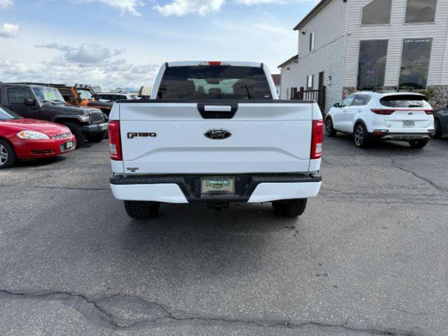 2017 Oxford White /Black Ford F-150 XLT (1FTEW1EG2HF) with an 3.5L V-6 DOHC engine, AUTOMATIC transmission, located at 1235 N Woodruff Ave., Idaho Falls, 83401, (208) 523-1053, 43.507172, -112.000488 - Photo#3