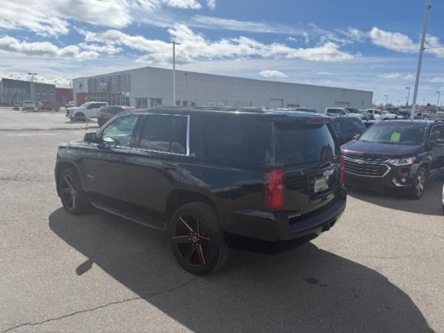 2019 Black /Jet Black Chevrolet Tahoe LT (1GNSKBKC8KR) with an EcoTec3 5.3L V-8 gasoline direct injection engine, AUTOMATIC transmission, located at 1235 N Woodruff Ave., Idaho Falls, 83401, (208) 523-1053, 43.507172, -112.000488 - Photo#2