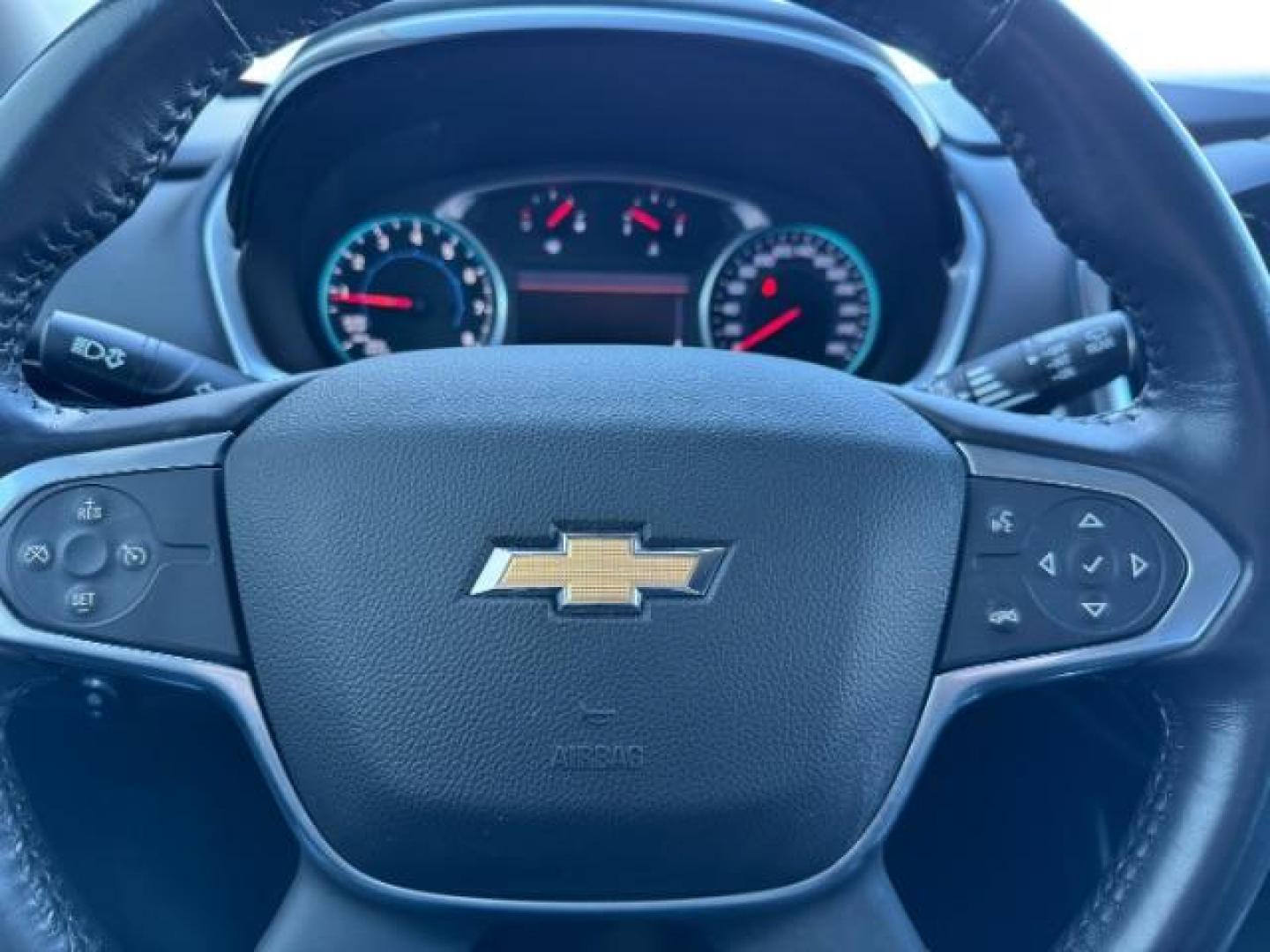 2021 Summit White /Jet Black Chevrolet Traverse AWD LT Cloth (1GNEVGKW1MJ) with an 3.6L V-6 gasoline direct injection engine, AUTOMATIC transmission, located at 1235 N Woodruff Ave., Idaho Falls, 83401, (208) 523-1053, 43.507172, -112.000488 - Photo#18