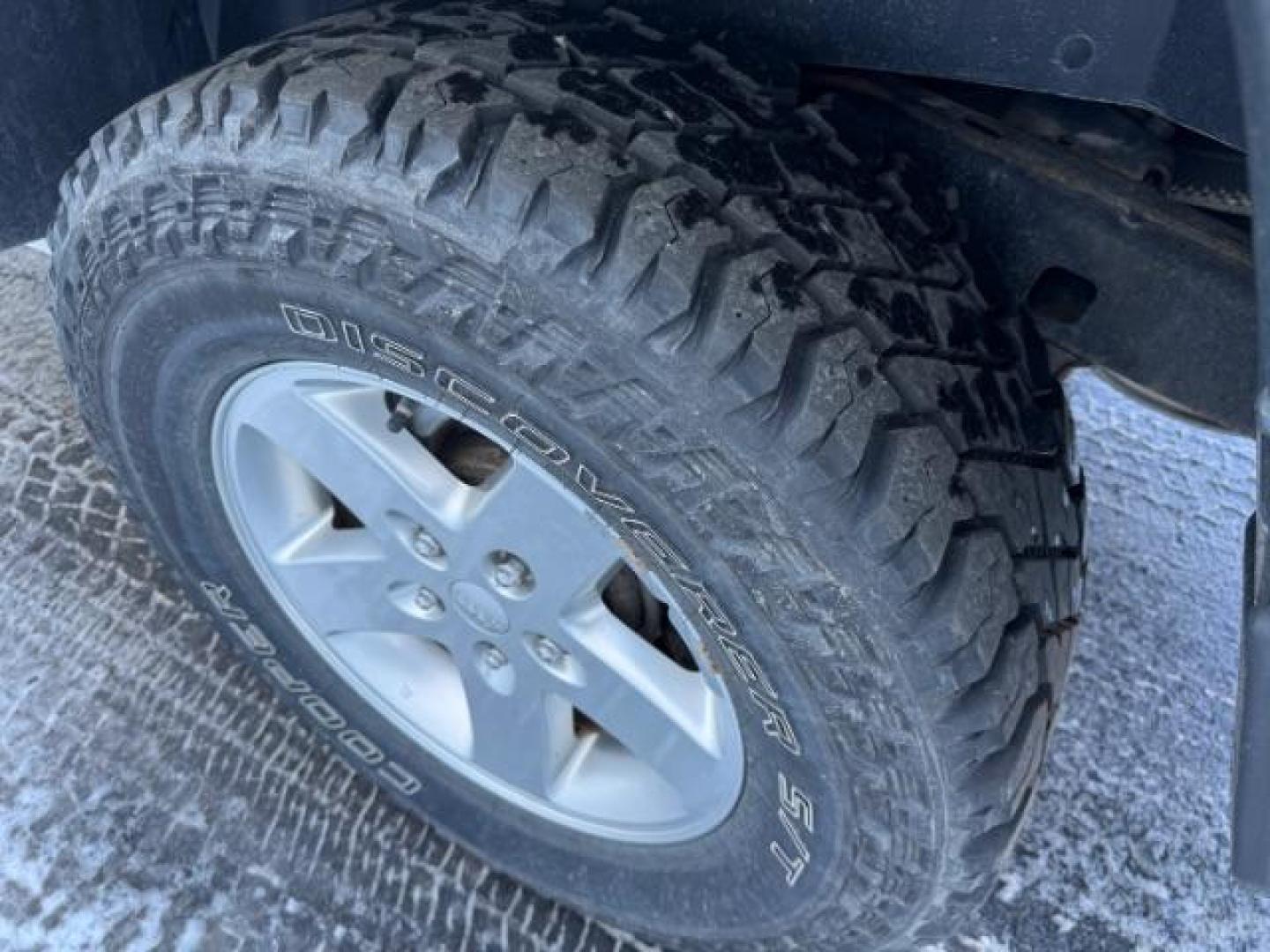 2015 WHITE /BLACK JEEP WRANGLER UNLIMITED SPORT (1C4BJWDG2FL) with an V-6 engine, AUTO transmission, located at 1235 N Woodruff Ave., Idaho Falls, 83401, (208) 523-1053, 43.507172, -112.000488 - Photo#10