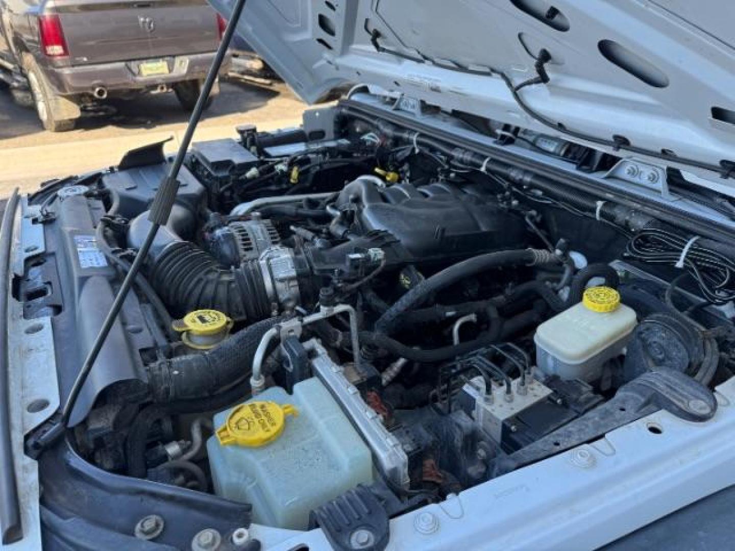 2015 WHITE /BLACK JEEP WRANGLER UNLIMITED SPORT (1C4BJWDG2FL) with an V-6 engine, AUTO transmission, located at 1235 N Woodruff Ave., Idaho Falls, 83401, (208) 523-1053, 43.507172, -112.000488 - Photo#7