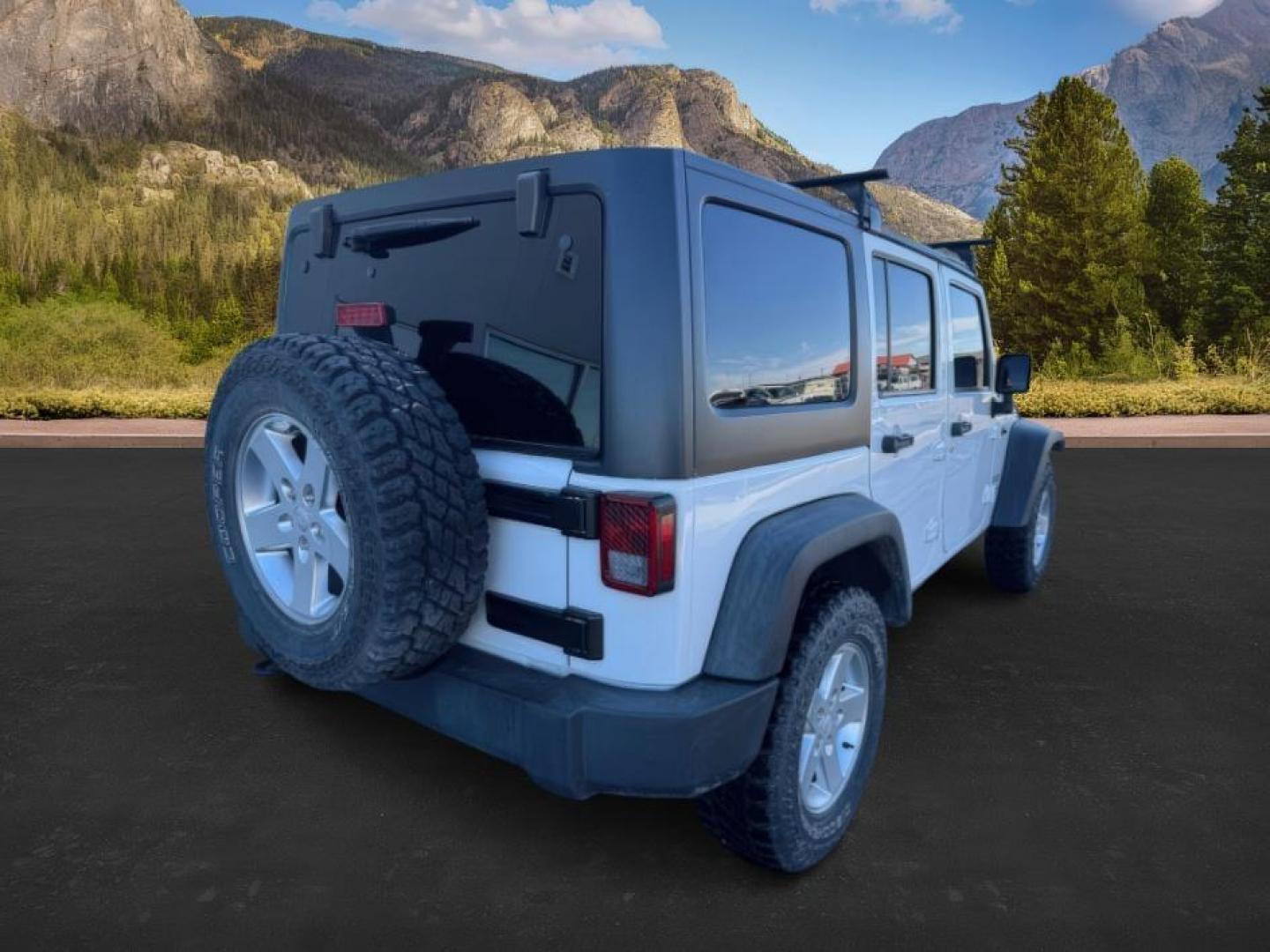 2015 WHITE /BLACK Jeep WRANGLER (1C4BJWDG2FL) with an V-6 engine, Automatic transmission, located at 1175 N Woodruff Ave, Idaho Falls, ID, 83401, 43.506901, -111.999657 - ... Read the full description on our Website at: - Photo#3