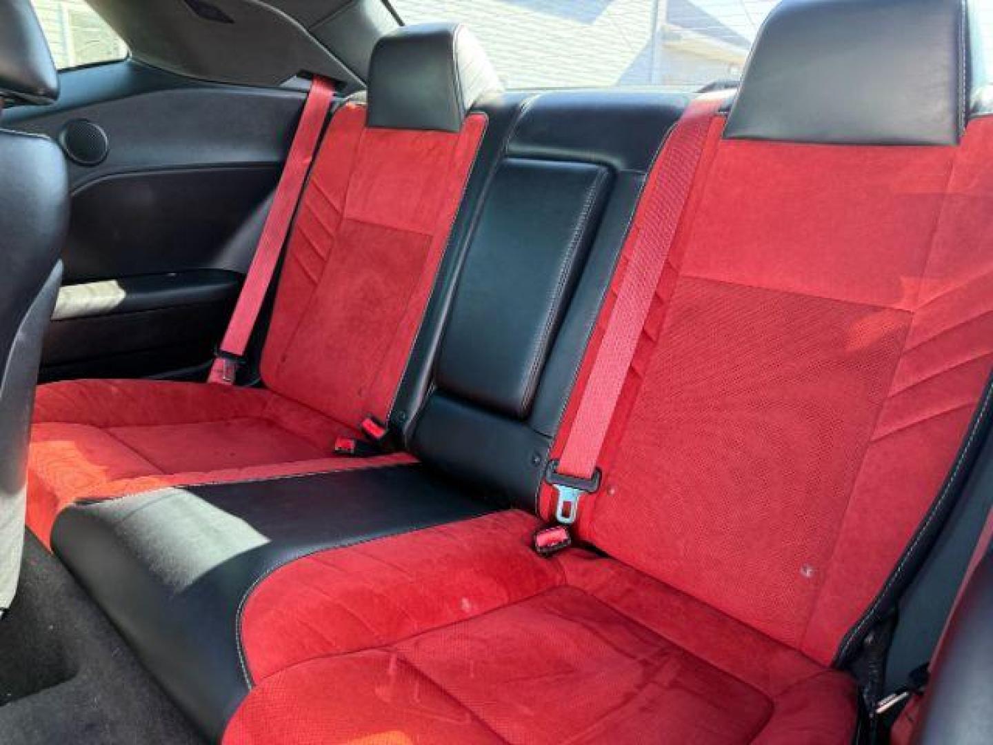 2015 Pitch Black Clearcoat /Black/Ruby Red Dodge Challenger Supercharged (2C3CDZC9XFH) with an 6.2L V8 OHV 16V SUPERCHARGED engine, 6-Speed Manual transmission, located at 1235 N Woodruff Ave., Idaho Falls, 83401, (208) 523-1053, 43.507172, -112.000488 - At Timberline Auto, finding a great deal on your next vehicle is always easy! Our experienced sales staff's goal is to help find you the right vehicle at the right price! Our knowledgeable finance department has options for almost any credit score. We offer extended service contract options to prote - Photo#16