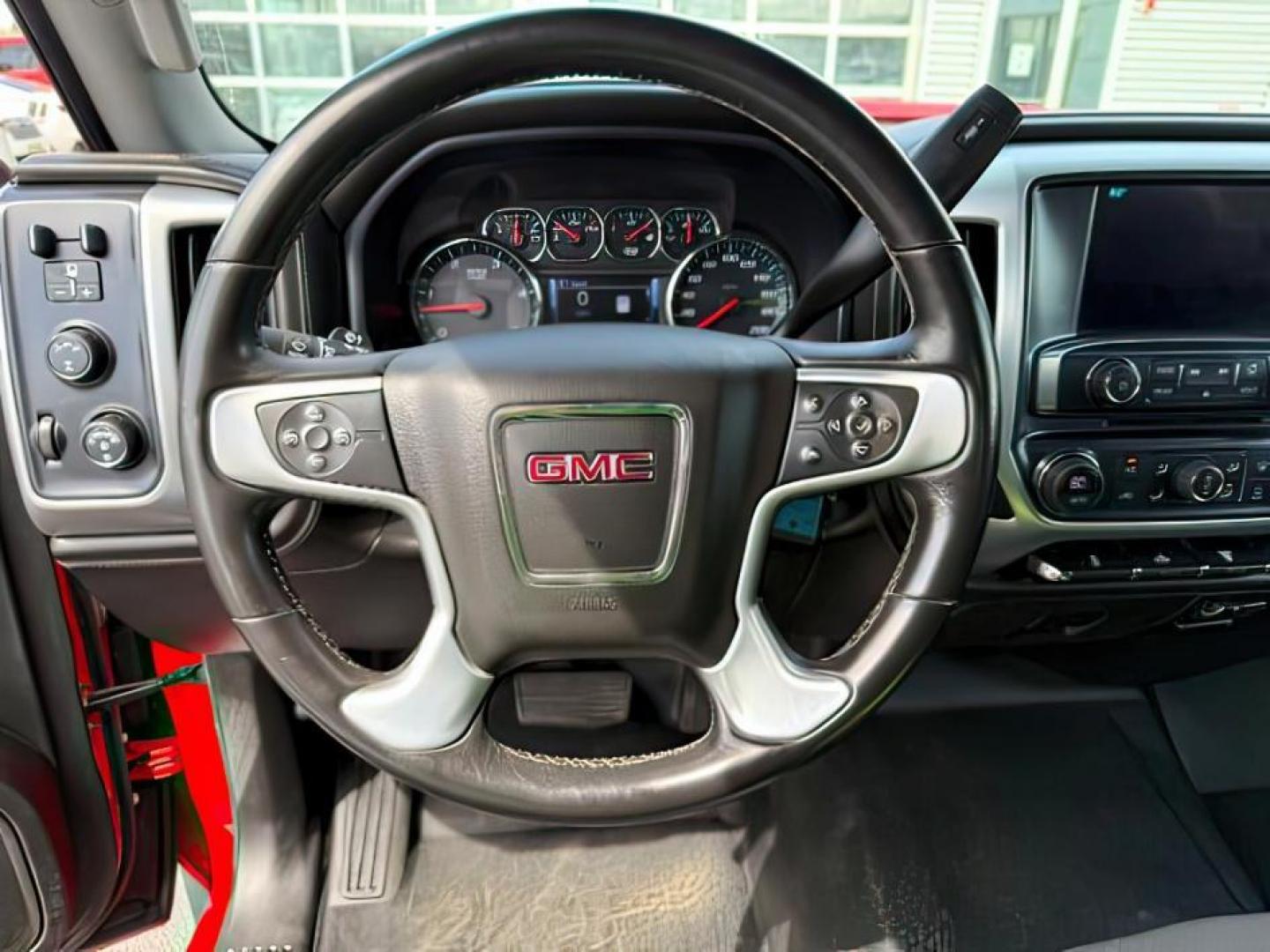2018 Cardinal Red /Jet Black GMC Sierra 3500HD SLE (1GT42WCY2JF) with an 6.6 engine, AUTOMATIC transmission, located at 1235 N Woodruff Ave., Idaho Falls, 83401, (208) 523-1053, 43.507172, -112.000488 - At Timberline Auto, finding a great deal on your next vehicle is always easy! Our experienced sales staff's goal is to help find you the right vehicle at the right price! Our knowledgeable finance department has options for almost any credit score. We offer extended service contract options to prote - Photo#13