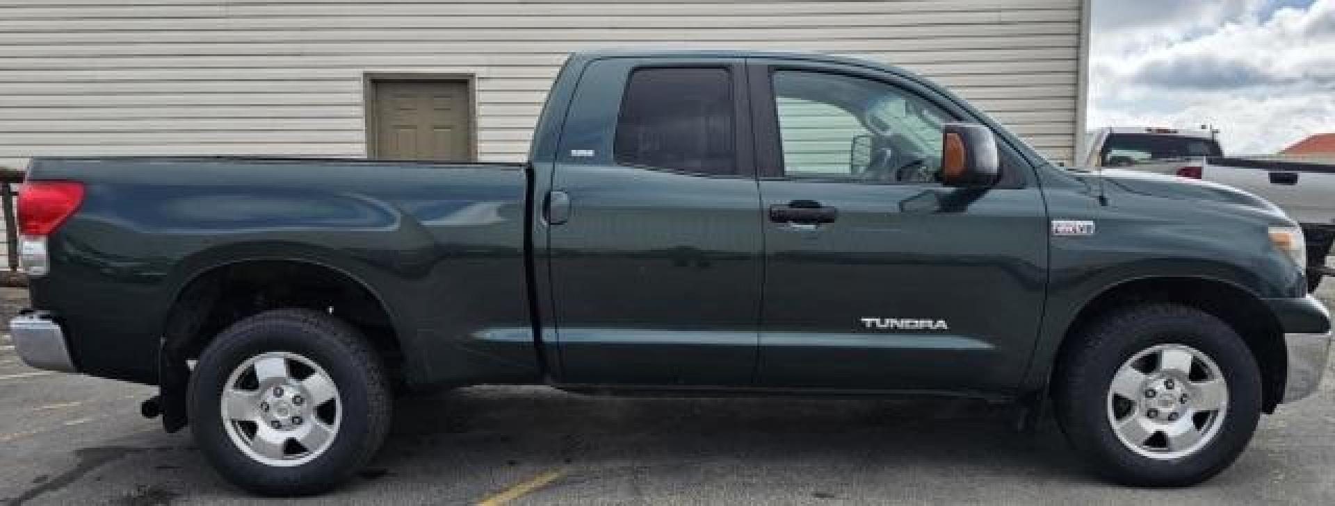 2008 GREEN /Sand Beige Toyota Tundra Base 5.7L V8 | SR5 5.7L V8 (5TFBV541X8X) with an I-FORCE 5.7L V-8 DOHC engine, AUTOMATIC transmission, located at 1235 N Woodruff Ave., Idaho Falls, 83401, (208) 523-1053, 43.507172, -112.000488 - At Timberline Auto, finding a great deal on your next vehicle is always easy! Our experienced sales staff's goal is to help find you the right vehicle at the right price! Our knowledgeable finance department has options for almost any credit score. We offer extended service contract options to prote - Photo#4