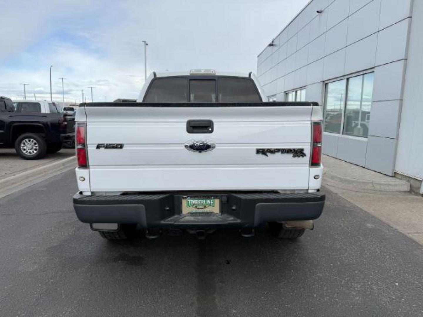 2011 Oxford White /Black Ford F-150 SVT Raptor (1FTFW1R68BF) with an Triton 6.2L V-8 variable valve control engine, AUTOMATIC transmission, located at 1235 N Woodruff Ave., Idaho Falls, 83401, (208) 523-1053, 43.507172, -112.000488 - Photo#2