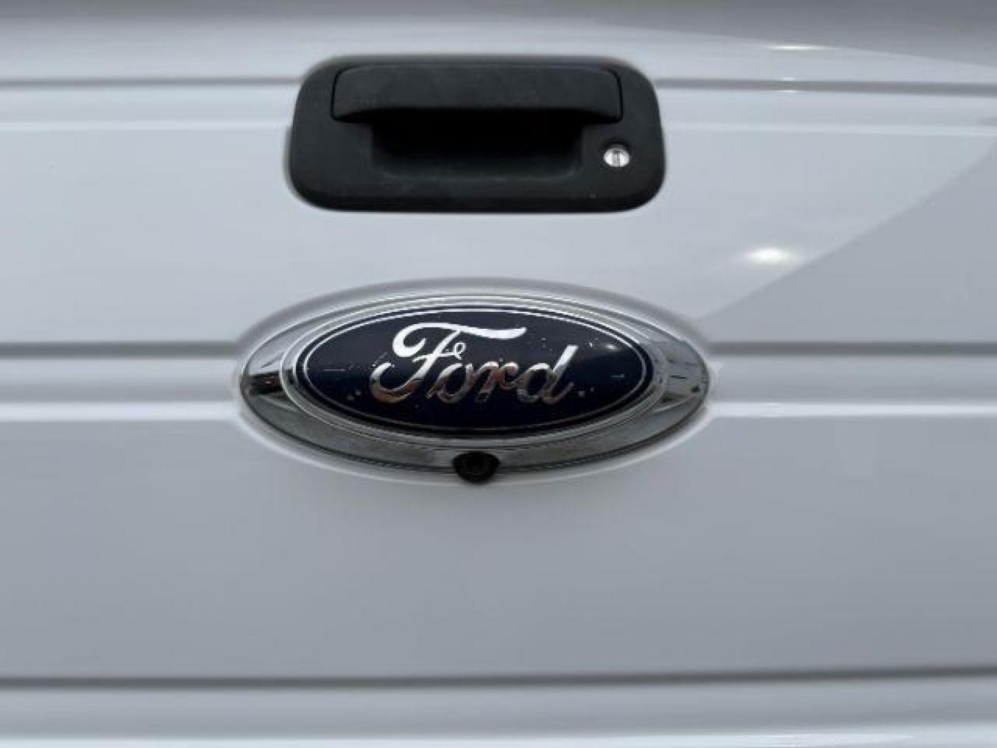 2011 Oxford White /Black Ford F-150 SVT Raptor (1FTFW1R68BF) with an Triton 6.2L V-8 variable valve control engine, AUTOMATIC transmission, located at 1235 N Woodruff Ave., Idaho Falls, 83401, (208) 523-1053, 43.507172, -112.000488 - Photo#3