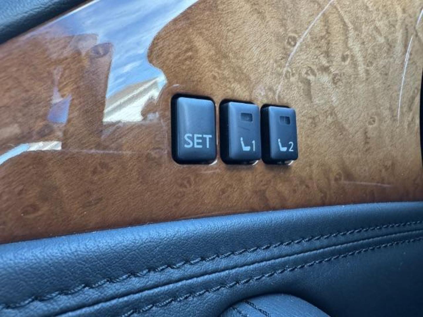 2014 GREY INFINITI QX80 LEATHER (JN8AZ2NE9E9) , AUTOMATIC transmission, located at 1235 N Woodruff Ave., Idaho Falls, 83401, (208) 523-1053, 43.507172, -112.000488 - Photo#21