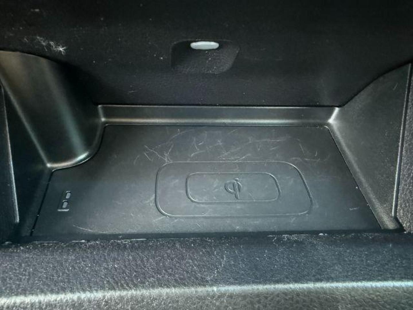 2022 Midnight Black Metallic /Black/Black Toyota Tacoma Limited (3TYGZ5AN0NT) with an 3.5L V-6 port/direct injection engine, AUTOMATIC transmission, located at 1235 N Woodruff Ave., Idaho Falls, 83401, (208) 523-1053, 43.507172, -112.000488 - At Timberline Auto, finding a great deal on your next vehicle is always easy! Our experienced sales staff's goal is to help find you the right vehicle at the right price! Our knowledgeable finance department has options for almost any credit score. We offer extended service contract options to prote - Photo#15