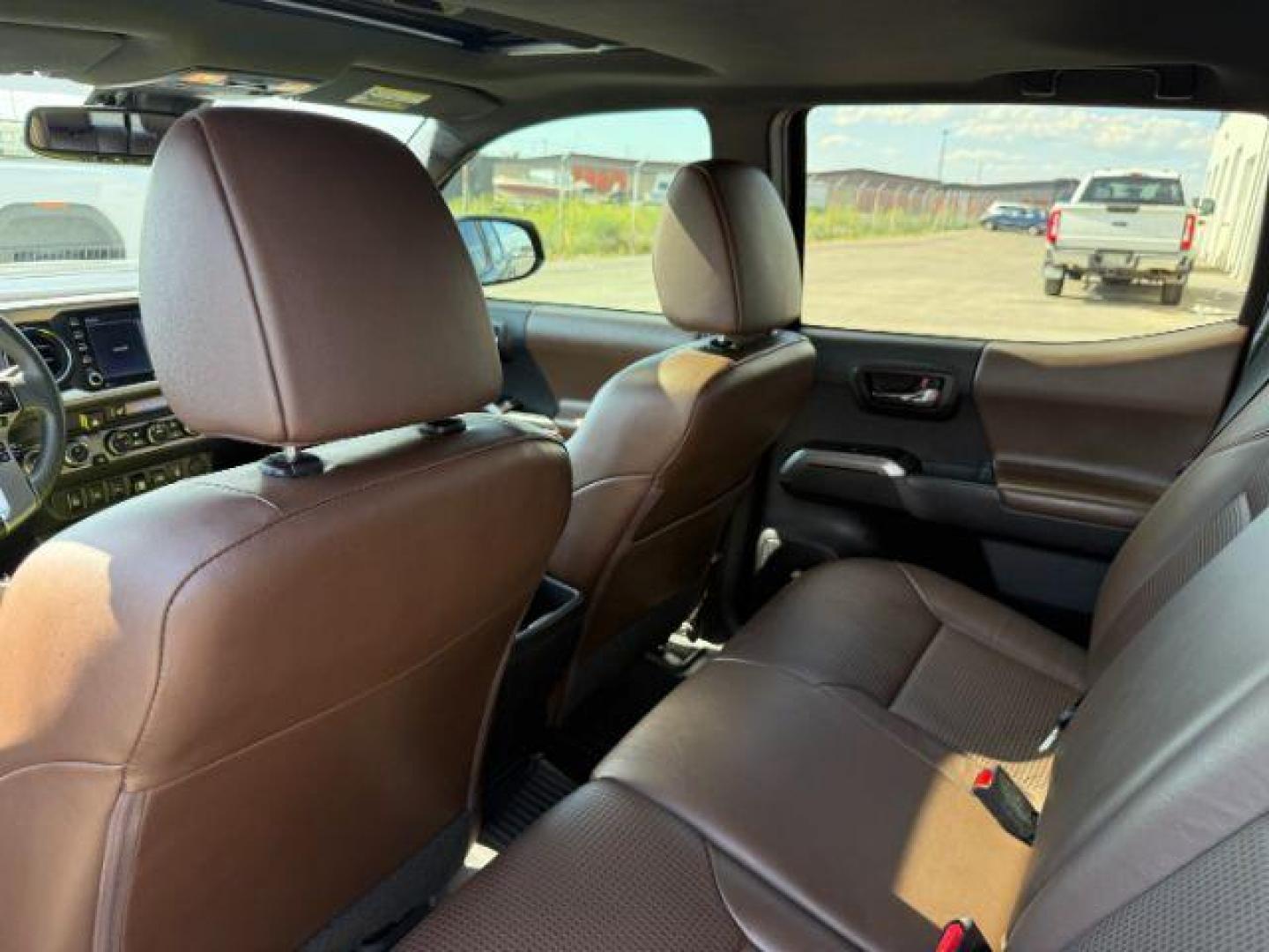 2022 Midnight Black Metallic /Black/Black Toyota Tacoma Limited (3TYGZ5AN0NT) with an 3.5L V-6 port/direct injection engine, AUTOMATIC transmission, located at 1235 N Woodruff Ave., Idaho Falls, 83401, (208) 523-1053, 43.507172, -112.000488 - At Timberline Auto, finding a great deal on your next vehicle is always easy! Our experienced sales staff's goal is to help find you the right vehicle at the right price! Our knowledgeable finance department has options for almost any credit score. We offer extended service contract options to prote - Photo#20