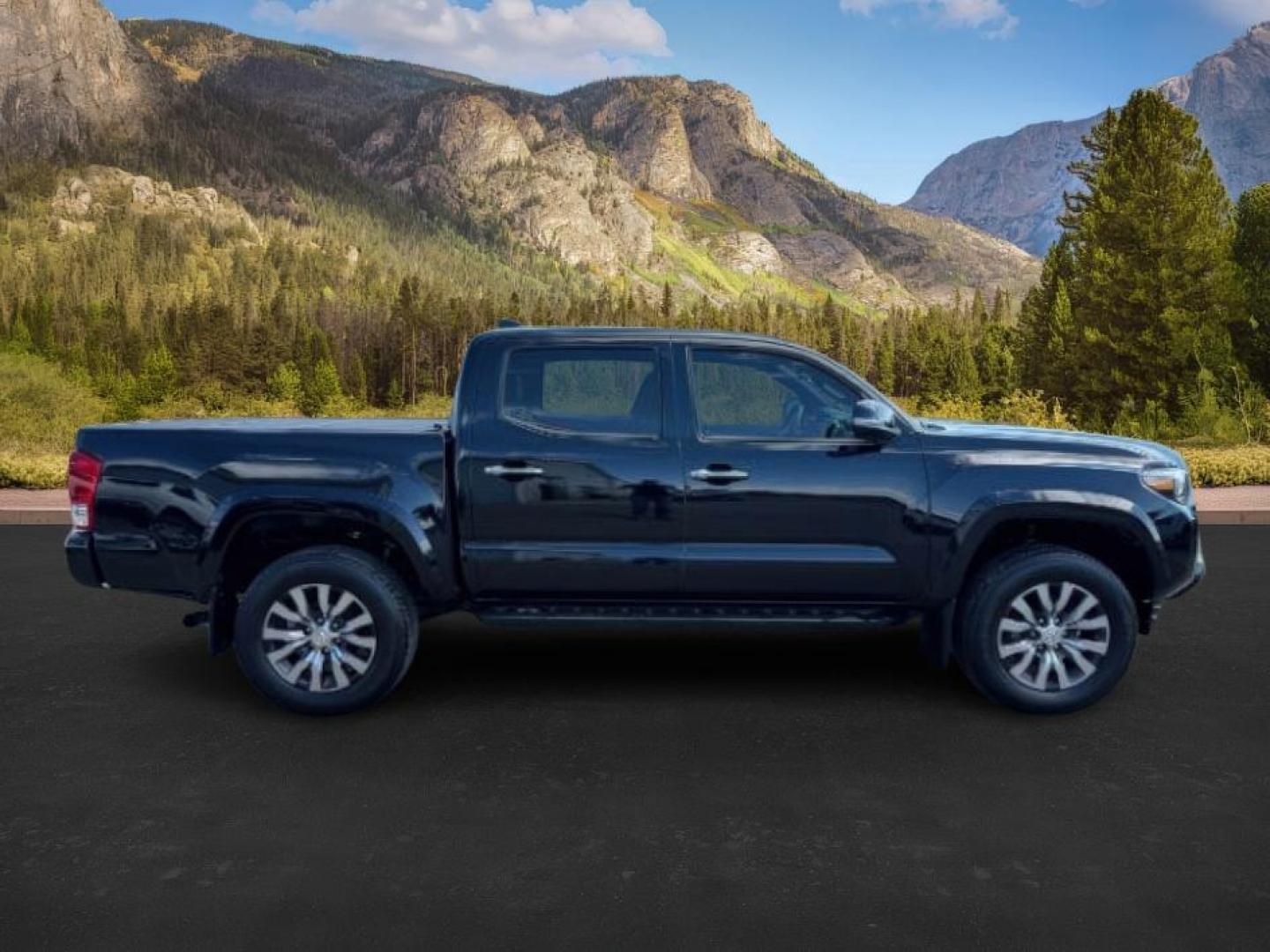 2022 Midnight Black Metallic /Black/Black Toyota Tacoma Limited (3TYGZ5AN0NT) with an 3.5L V-6 port/direct injection engine, AUTOMATIC transmission, located at 1235 N Woodruff Ave., Idaho Falls, 83401, (208) 523-1053, 43.507172, -112.000488 - At Timberline Auto, finding a great deal on your next vehicle is always easy! Our experienced sales staff's goal is to help find you the right vehicle at the right price! Our knowledgeable finance department has options for almost any credit score. We offer extended service contract options to prote - Photo#6