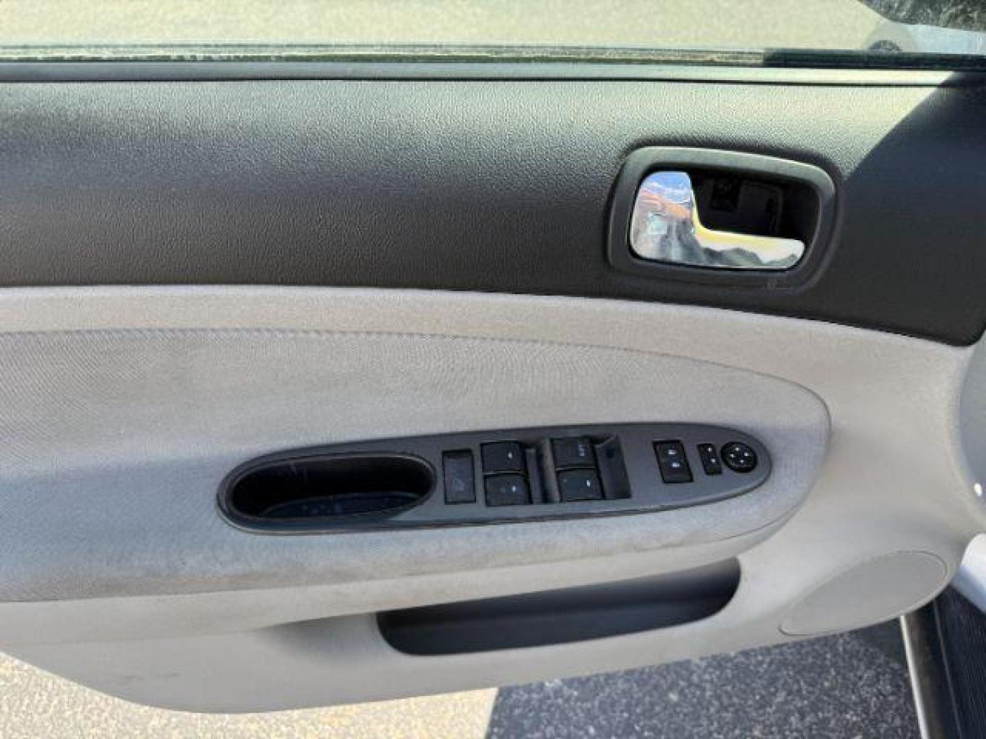 2008 Ultra Silver Metallic /Gray Chevrolet Cobalt LT (1G1AL58F287) with an Ecotec 2.2L I-4 DOHC engine, AUTOMATIC transmission, located at 1235 N Woodruff Ave., Idaho Falls, 83401, (208) 523-1053, 43.507172, -112.000488 - At Timberline Auto, finding a great deal on your next vehicle is always easy! Our experienced sales staff's goal is to help find you the right vehicle at the right price! Our knowledgeable finance department has options for almost any credit score. We offer extended service contract options to prote - Photo#12