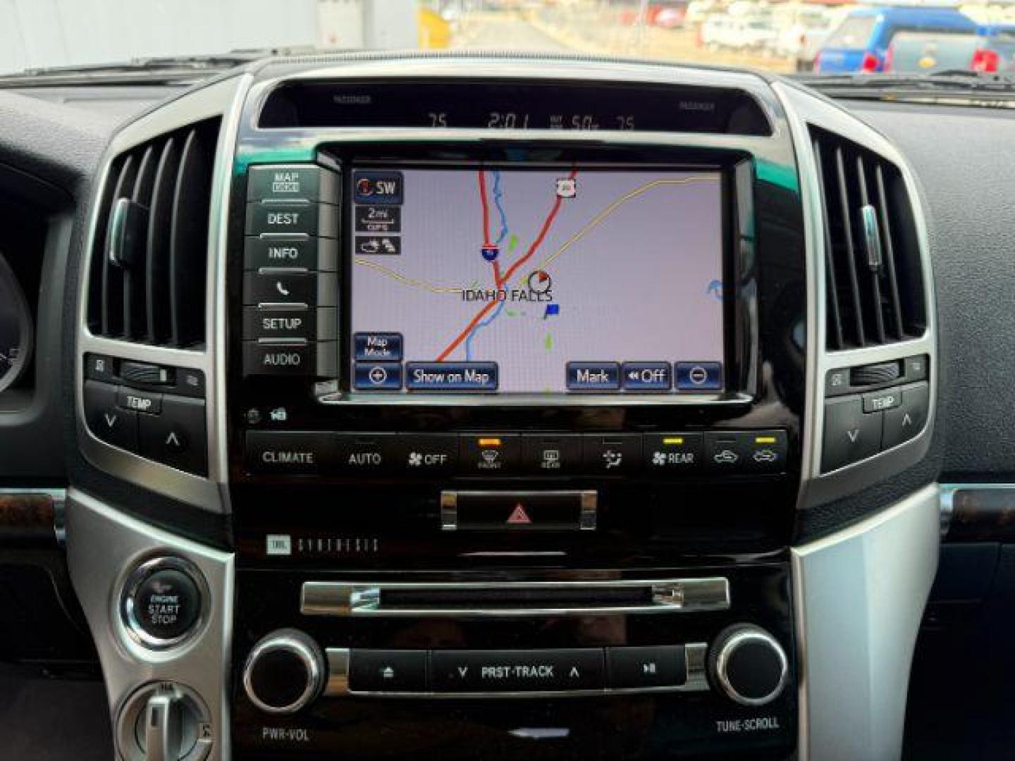 2014 WHITE /Black Toyota Land Cruiser V8 (JTMHY7AJXE4) with an I-FORCE 5.7L V-8 DOHC engine, AUTOMATIC transmission, located at 1235 N Woodruff Ave., Idaho Falls, 83401, (208) 523-1053, 43.507172, -112.000488 - Photo#11