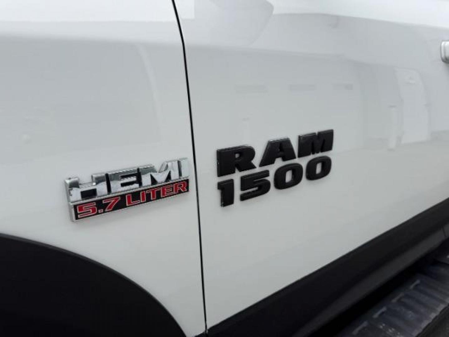 2014 WHITE /CLOTH RAM 1500 SPORT (1C6RR7MT4ES) with an 5.7 engine, AUTOMATIC transmission, located at 1235 N Woodruff Ave., Idaho Falls, 83401, (208) 523-1053, 43.507172, -112.000488 - Photo#7
