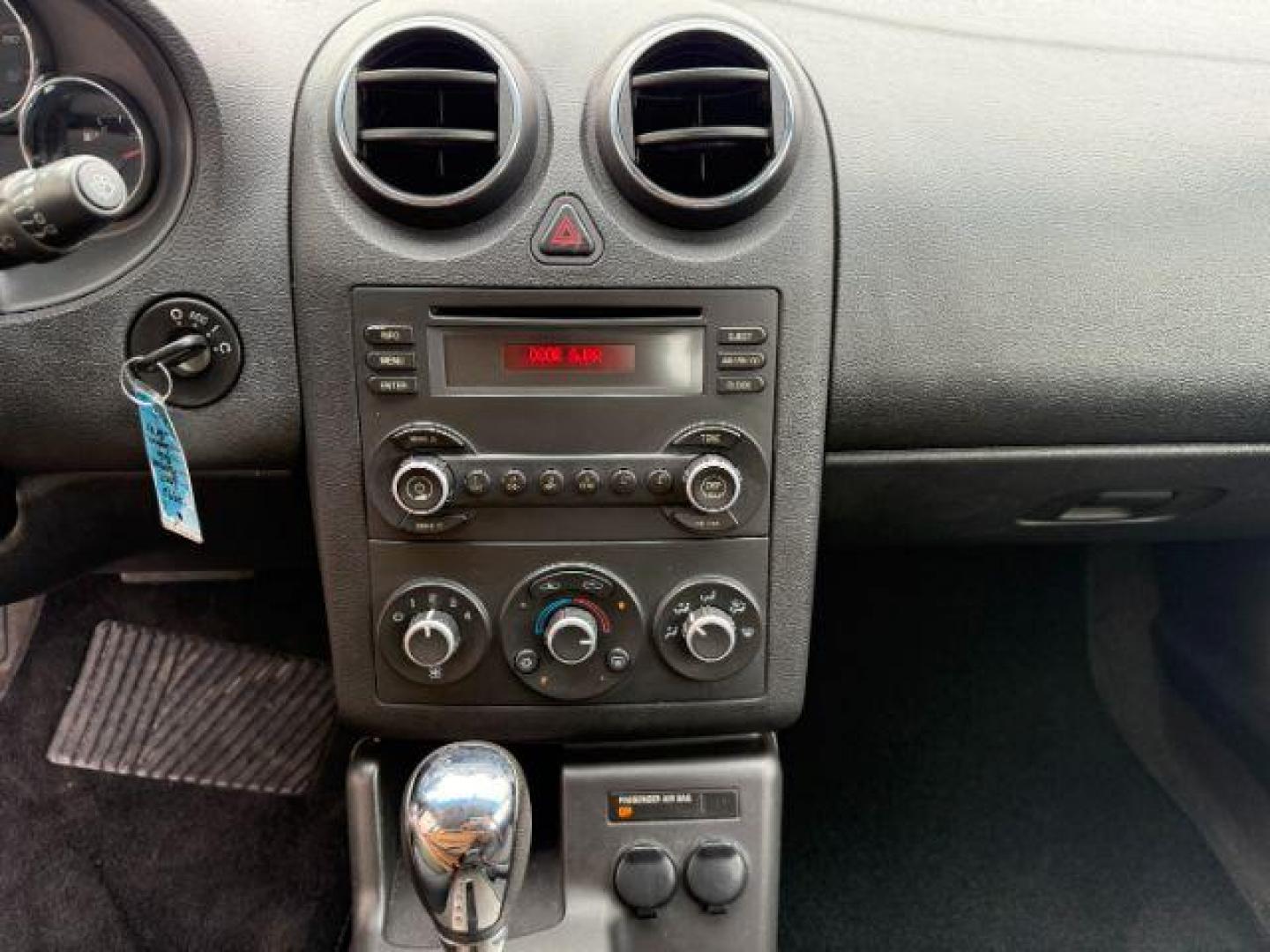 2007 GRAY /CLOTH Pontiac G6 BASE (1G2ZG58N174) with an V6 3.5L engine, AUTOMATIC transmission, located at 1235 N Woodruff Ave., Idaho Falls, 83401, (208) 523-1053, 43.507172, -112.000488 - Photo#12