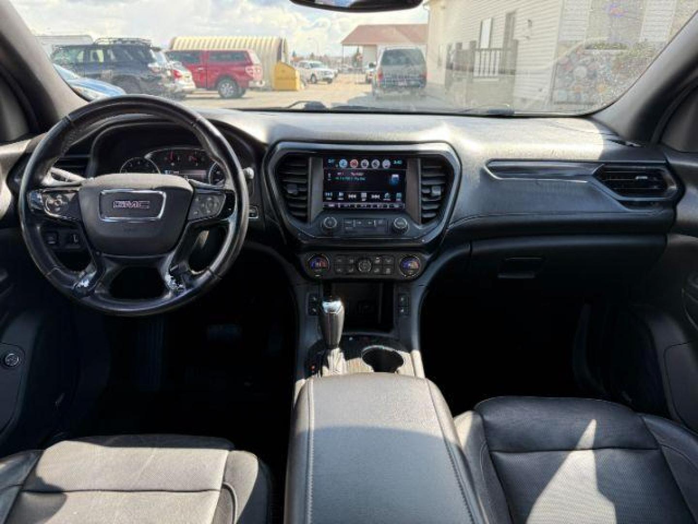 2018 Summit White /Jet Black GMC Acadia SLT-1 (1GKKNULS6JZ) with an 3.6L V-6 gasoline direct injection engine, AUTOMATIC transmission, located at 1235 N Woodruff Ave., Idaho Falls, 83401, (208) 523-1053, 43.507172, -112.000488 - At Timberline Auto, finding a great deal on your next vehicle is always easy! Our experienced sales staff's goal is to help find you the right vehicle at the right price! Our knowledgeable finance department has options for almost any credit score. We offer extended service contract options to prote - Photo#18