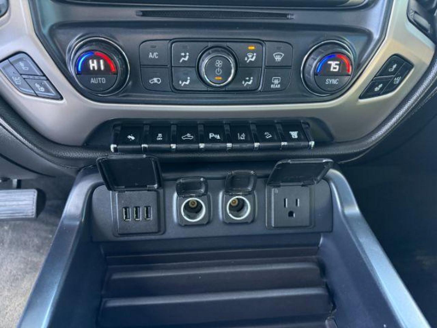 2015 Onyx Black /Jet Black GMC Sierra 2500HD Denali (1GT120E84FF) with an Duramax 6.6L V-8 diesel direct injection engine, AUTOMATIC transmission, located at 1235 N Woodruff Ave., Idaho Falls, 83401, (208) 523-1053, 43.507172, -112.000488 - At Timberline Auto, finding a great deal on your next vehicle is always easy! Our experienced sales staff's goal is to help find you the right vehicle at the right price! Our knowledgeable finance department has options for almost any credit score. We offer extended service contract options to prote - Photo#13