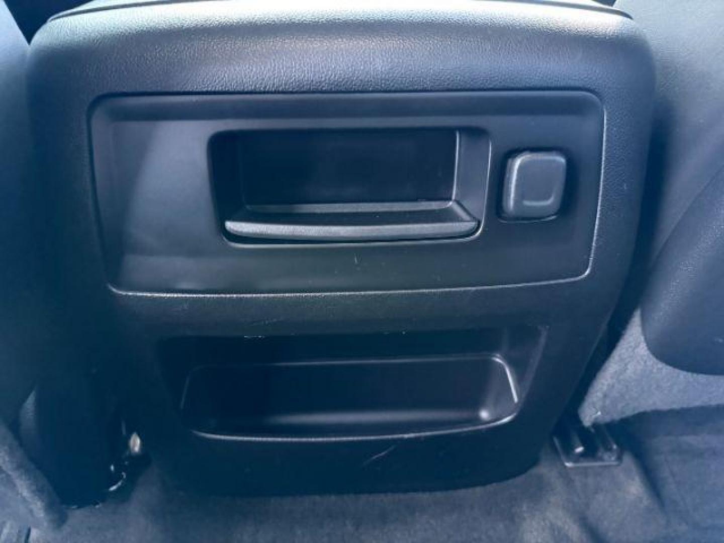 2015 Onyx Black /Jet Black GMC Sierra 2500HD Denali (1GT120E84FF) with an Duramax 6.6L V-8 diesel direct injection engine, AUTOMATIC transmission, located at 1235 N Woodruff Ave., Idaho Falls, 83401, (208) 523-1053, 43.507172, -112.000488 - At Timberline Auto, finding a great deal on your next vehicle is always easy! Our experienced sales staff's goal is to help find you the right vehicle at the right price! Our knowledgeable finance department has options for almost any credit score. We offer extended service contract options to prote - Photo#21
